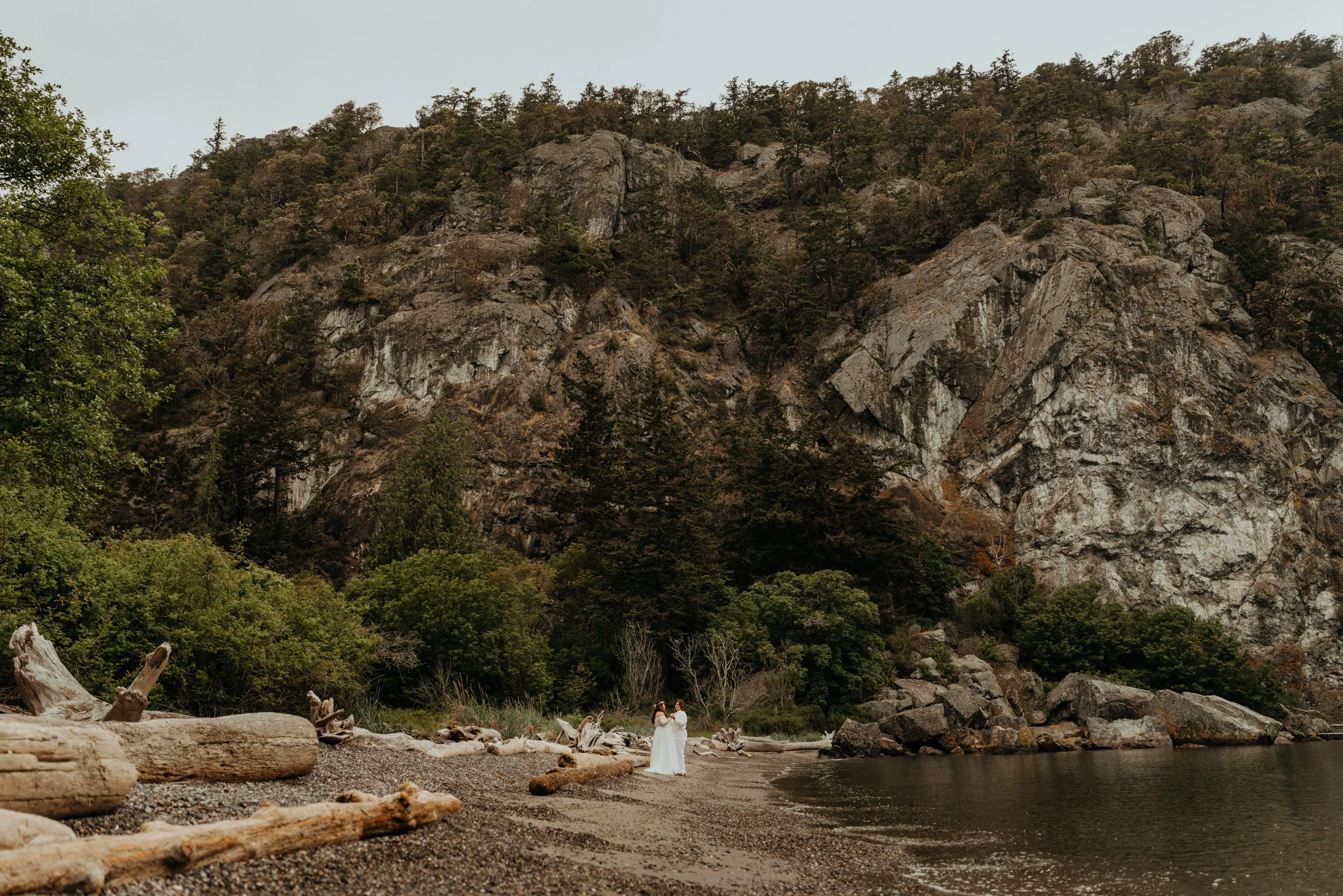 lopez-san-juan-island-elopement_34.jpg