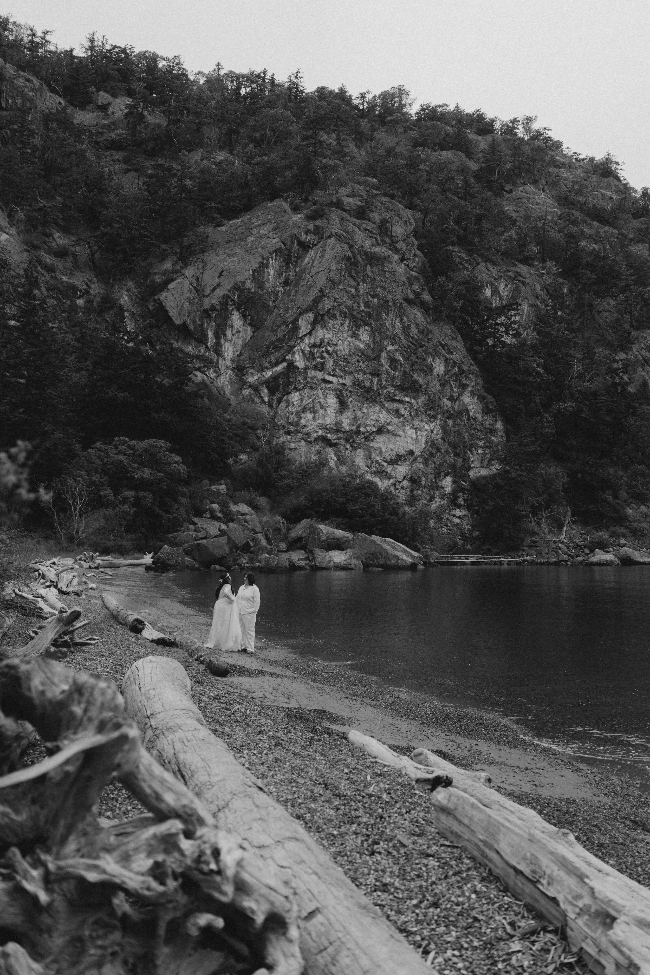 lopez-san-juan-island-elopement_36.jpg