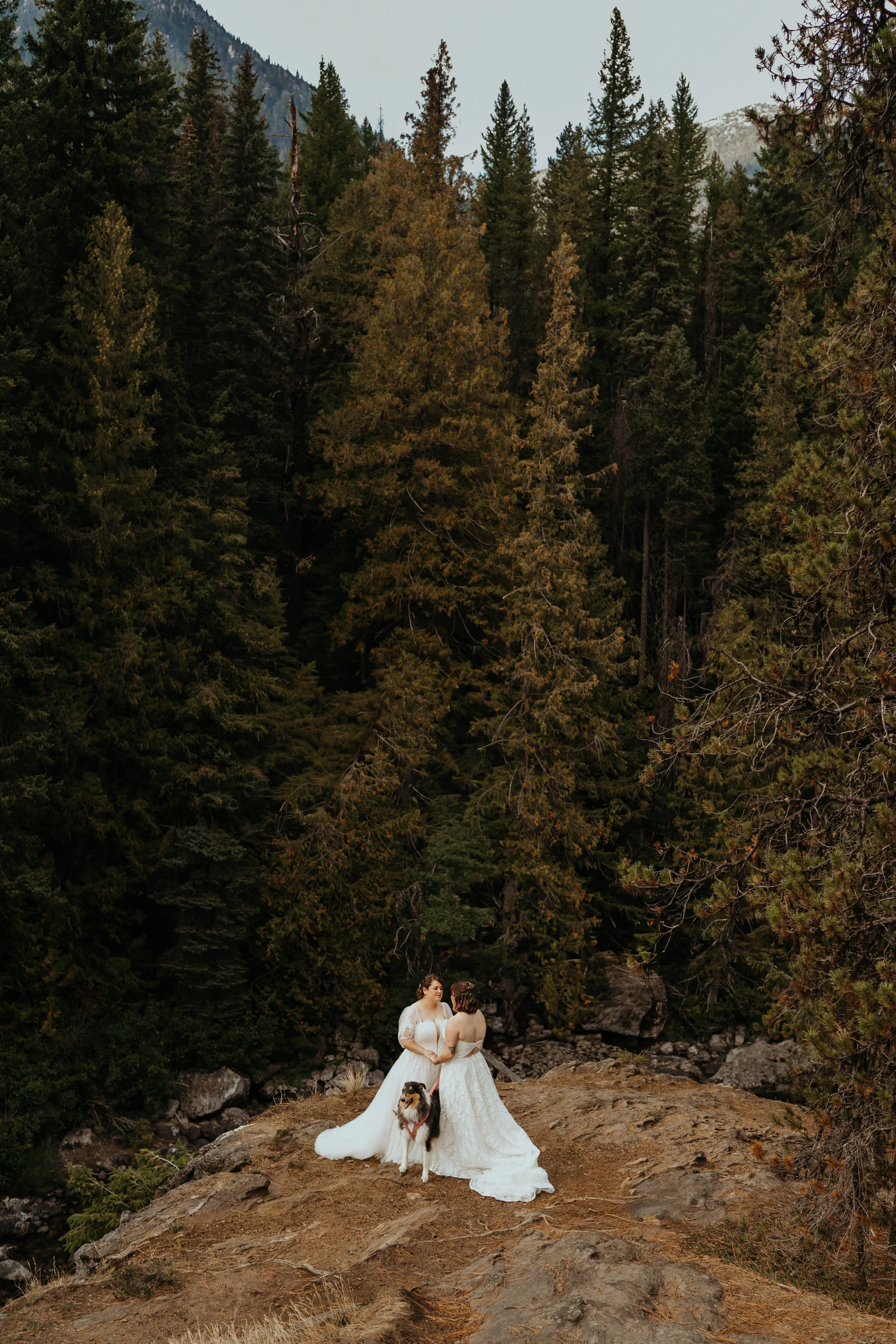lesbian-leavenworth-elopement_32.jpg