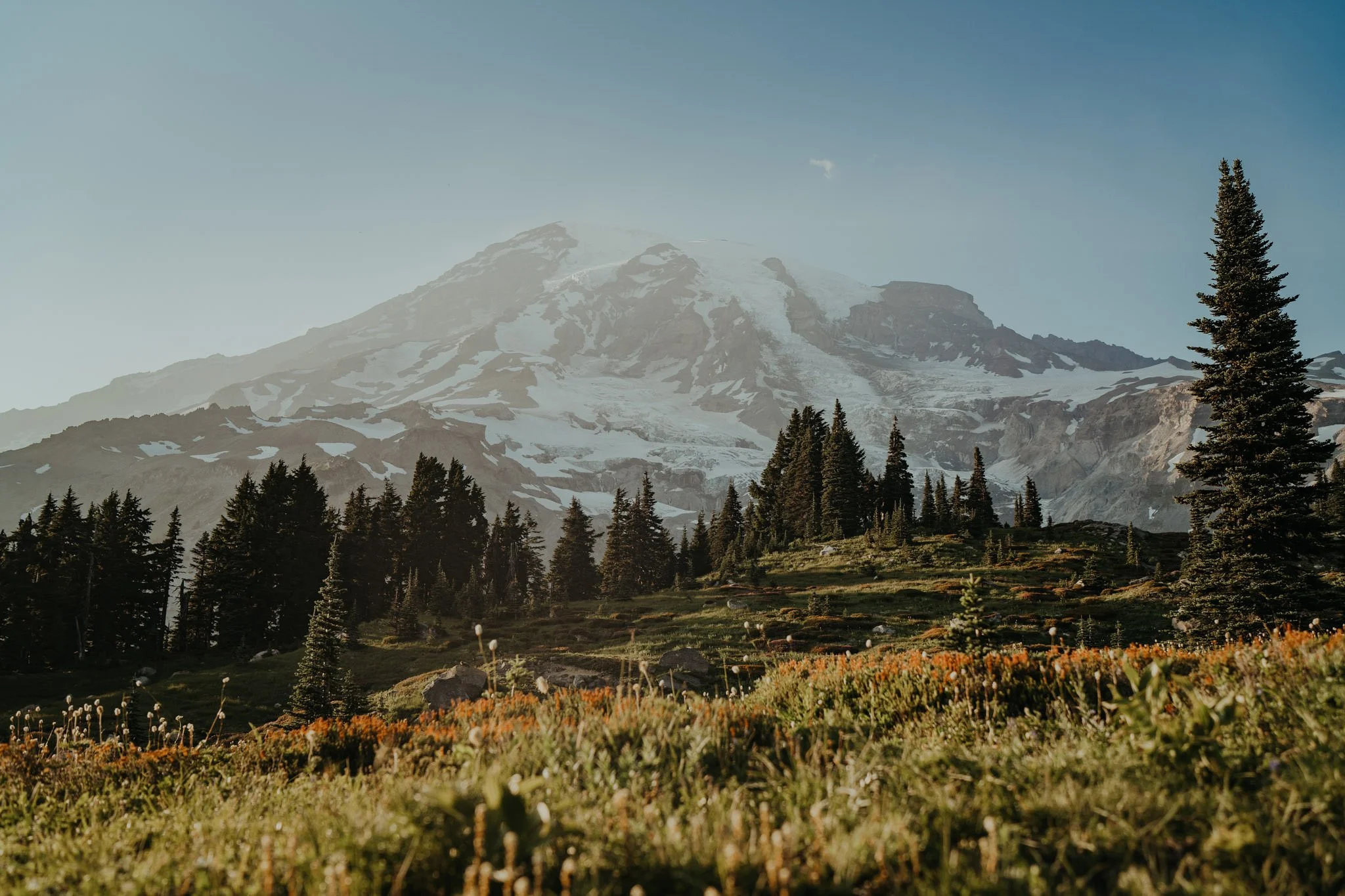 Best Time to Elope in the Pacific Northwest (By Season + Location) — 2026 Guide