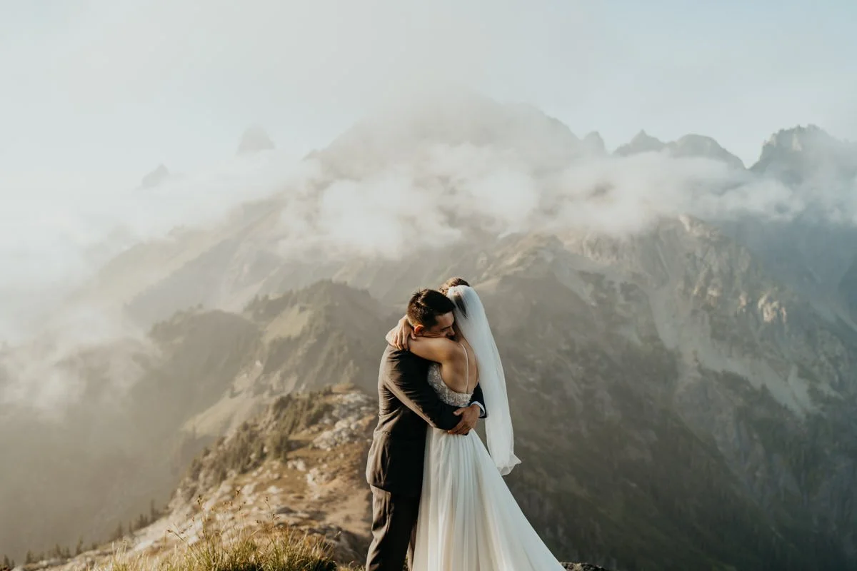 alaska-elopement-photographer (106).jpg