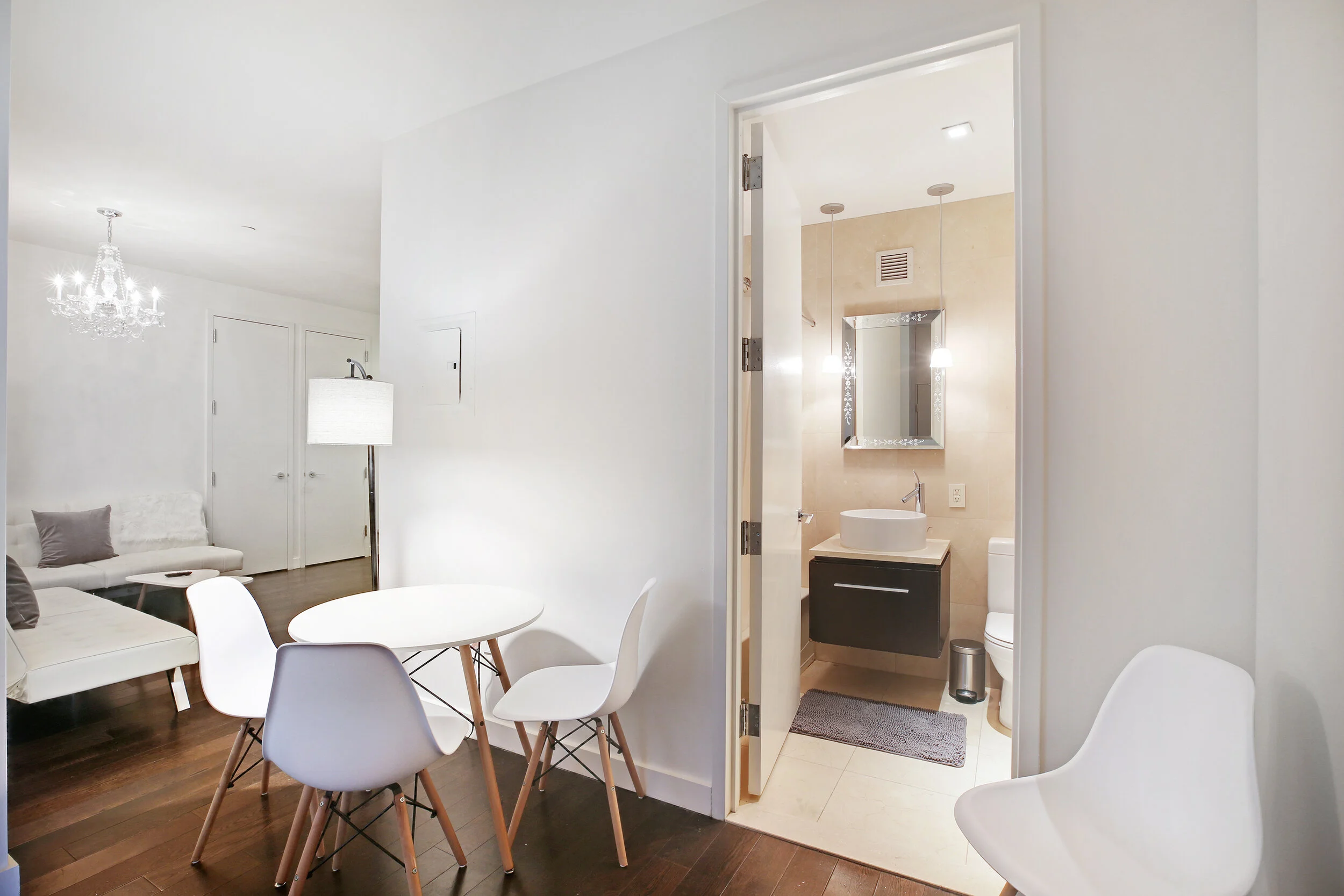 New York City I - kitchen