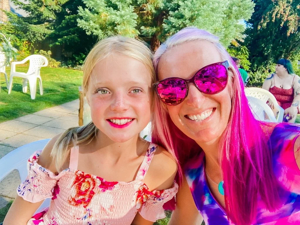 Taylor Swift... here we come!!