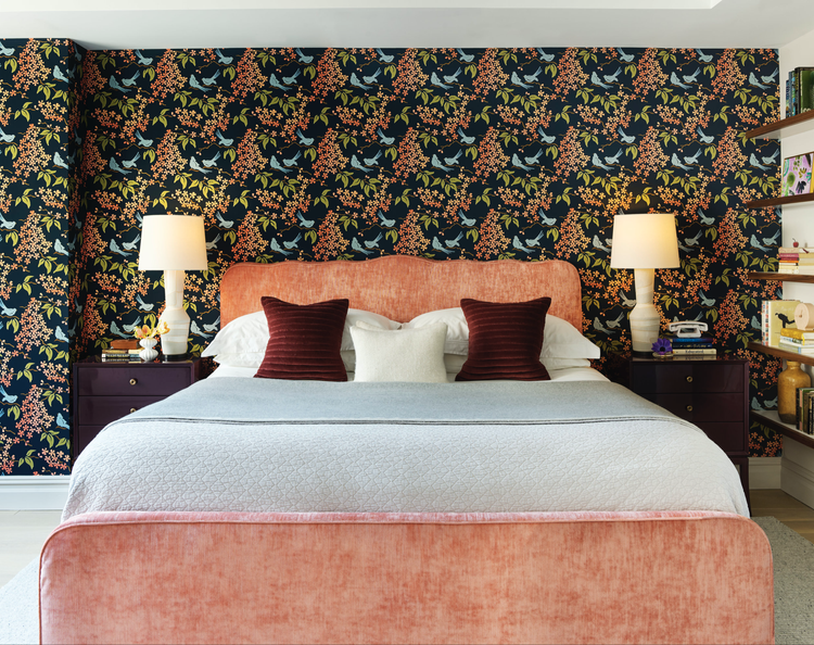 DOWNTOWN COLOR STYLE — HALLIDAY GREER