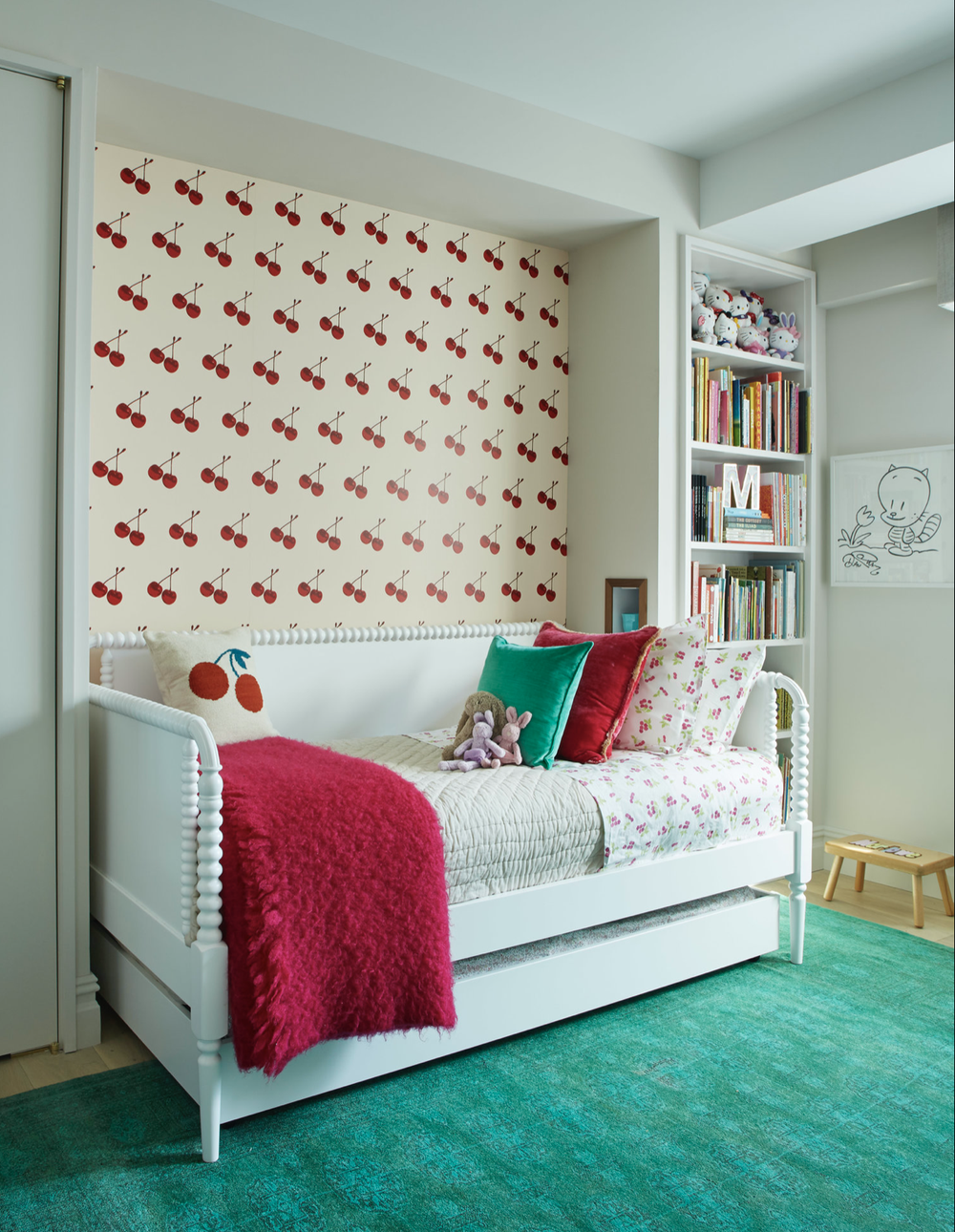 DOWNTOWN COLOR STYLE — HALLIDAY GREER