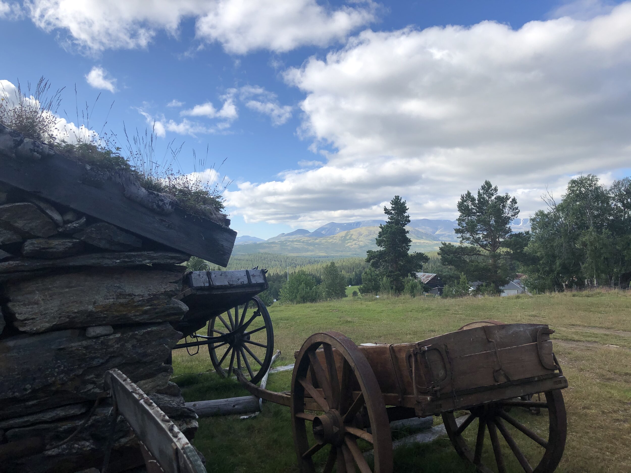 Gudbrundsdalen: a Norwegian centre of old Norwegian farm history and culture.