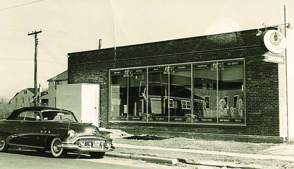 Bud’s Market as it appeared in the late-1950s.