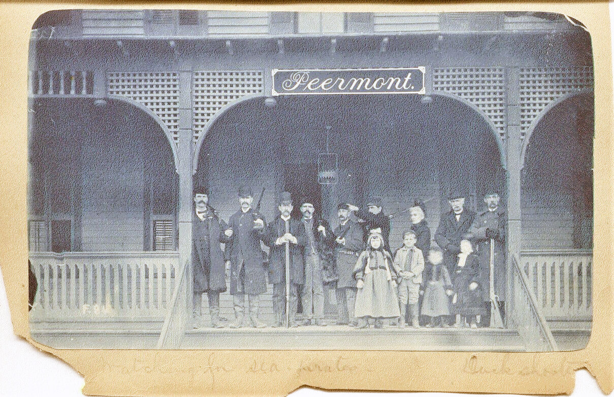 A group of guests are watching for sea pirates in the late 1890s at Hotel Peermont.