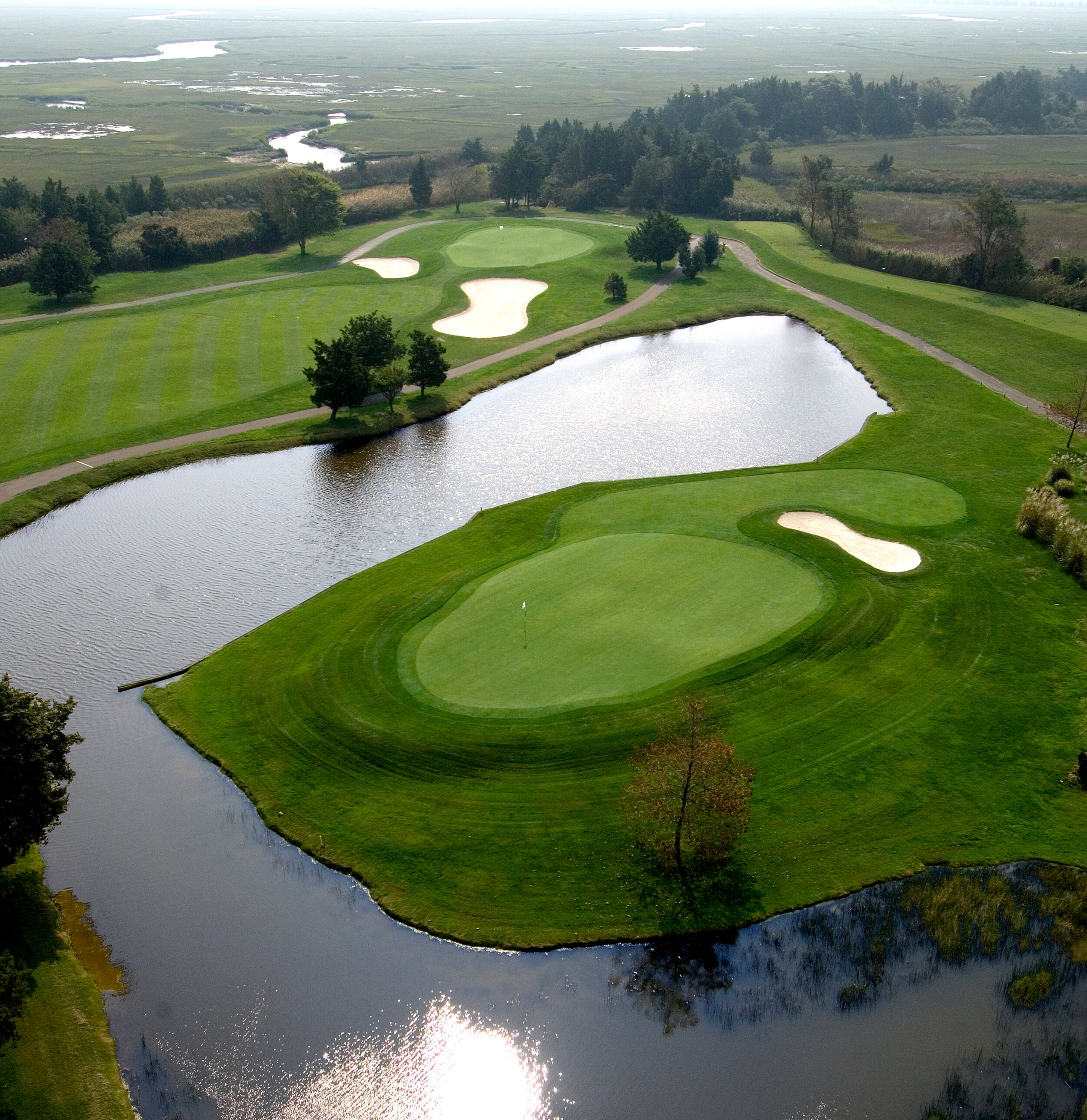 An aerial view of the beautiful golf course.