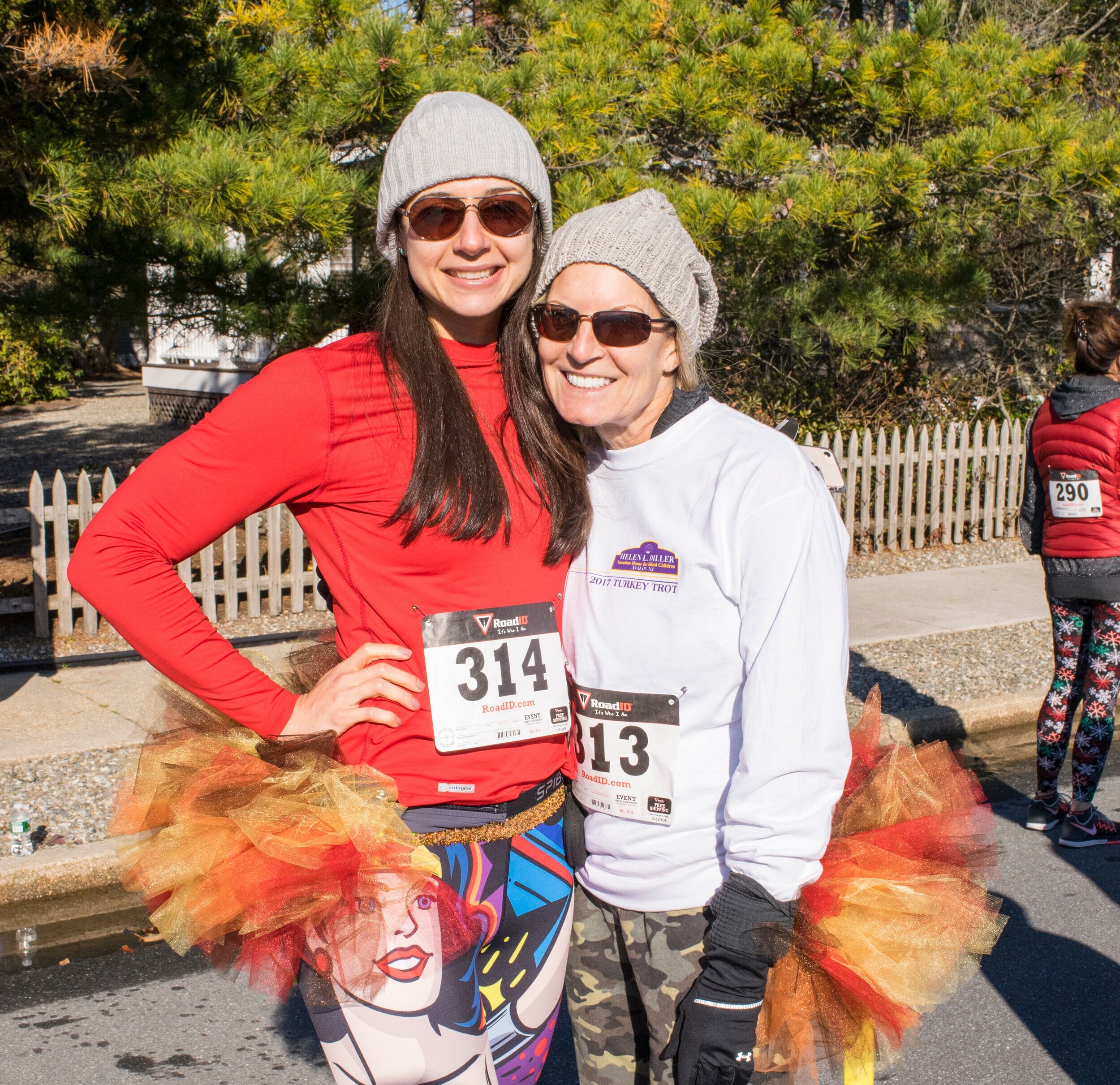 2019 Turkey Trot participants Vanessa Fortero and Erica Gioffre.