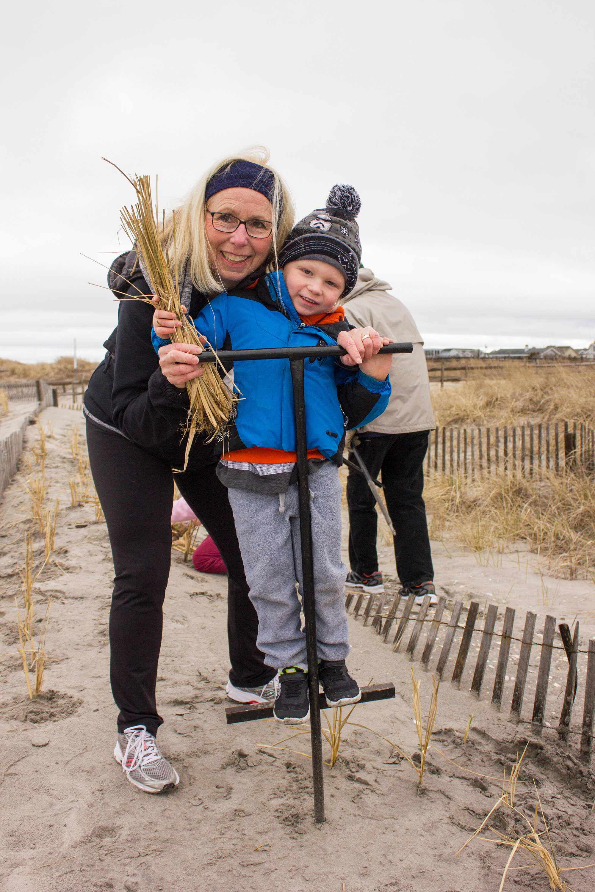 Barbara and Owen Juzaitis at Avalon’s Dune Grass Planting.