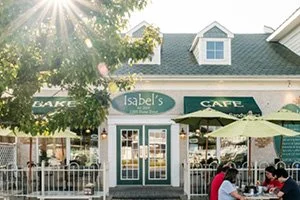 A Baker's Dozen: Owners of Isabel's Bakery Defy Skeptics in Their 13th Season