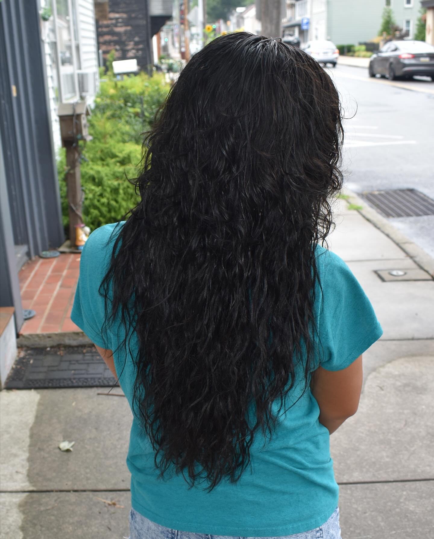 THIS BEFORE AND AFTER π€©
Your dream hair is possible with some hair magic πͺ π
Solid color • Precision Cut W/ Color • K-Tip hair extensions
@donnabellahair k tip hair- custom colored and permed to match her natural curl pattern by me