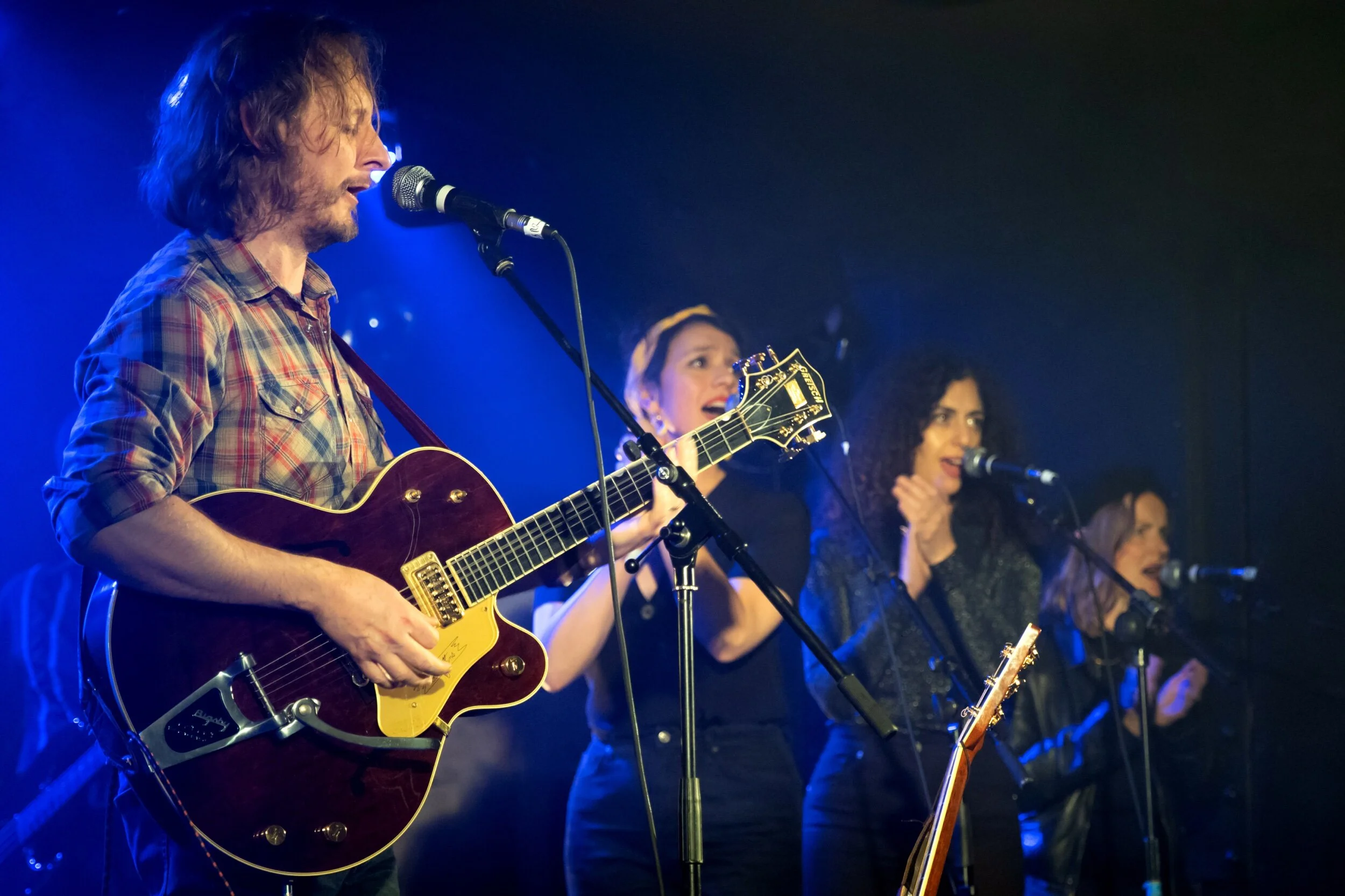 gracious losers_promo04_jonathan_celia_amanda_monica_by_michael_ozmond.jpeg