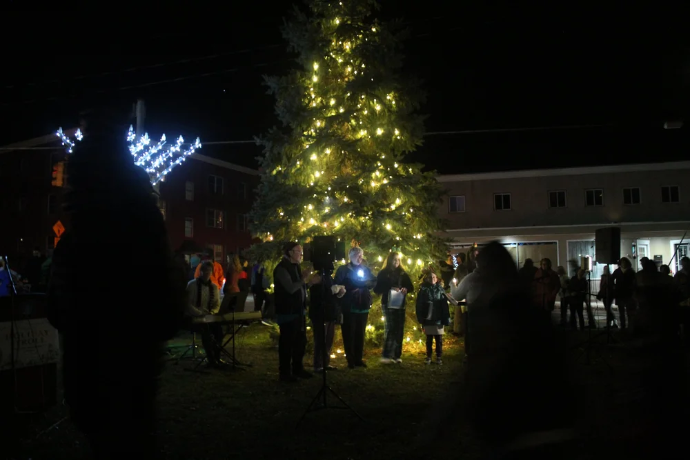 Holiday Stroll — Maynard Business Alliance