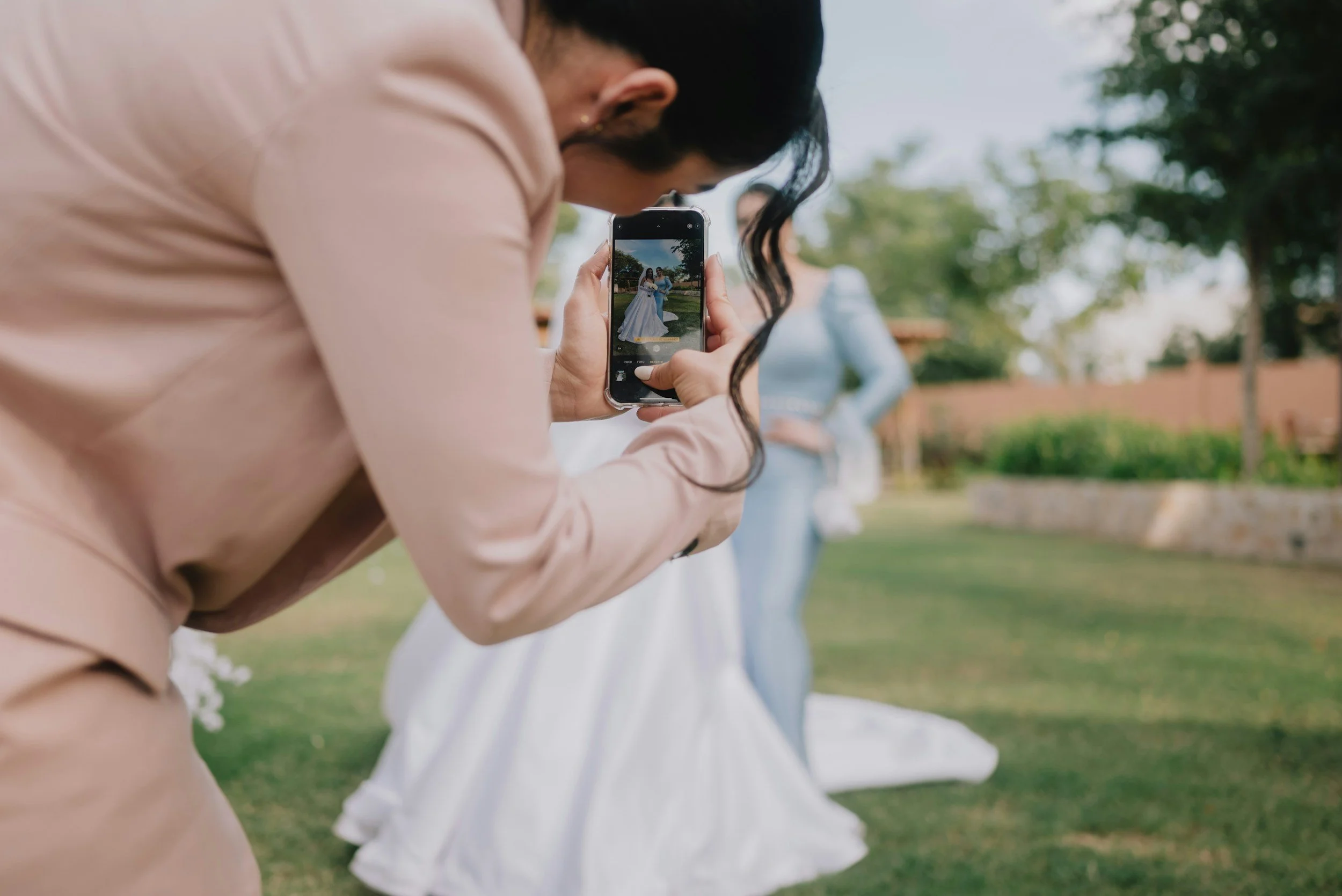 Wedding QR Code for Photos: How to Collect Every Guest Picture