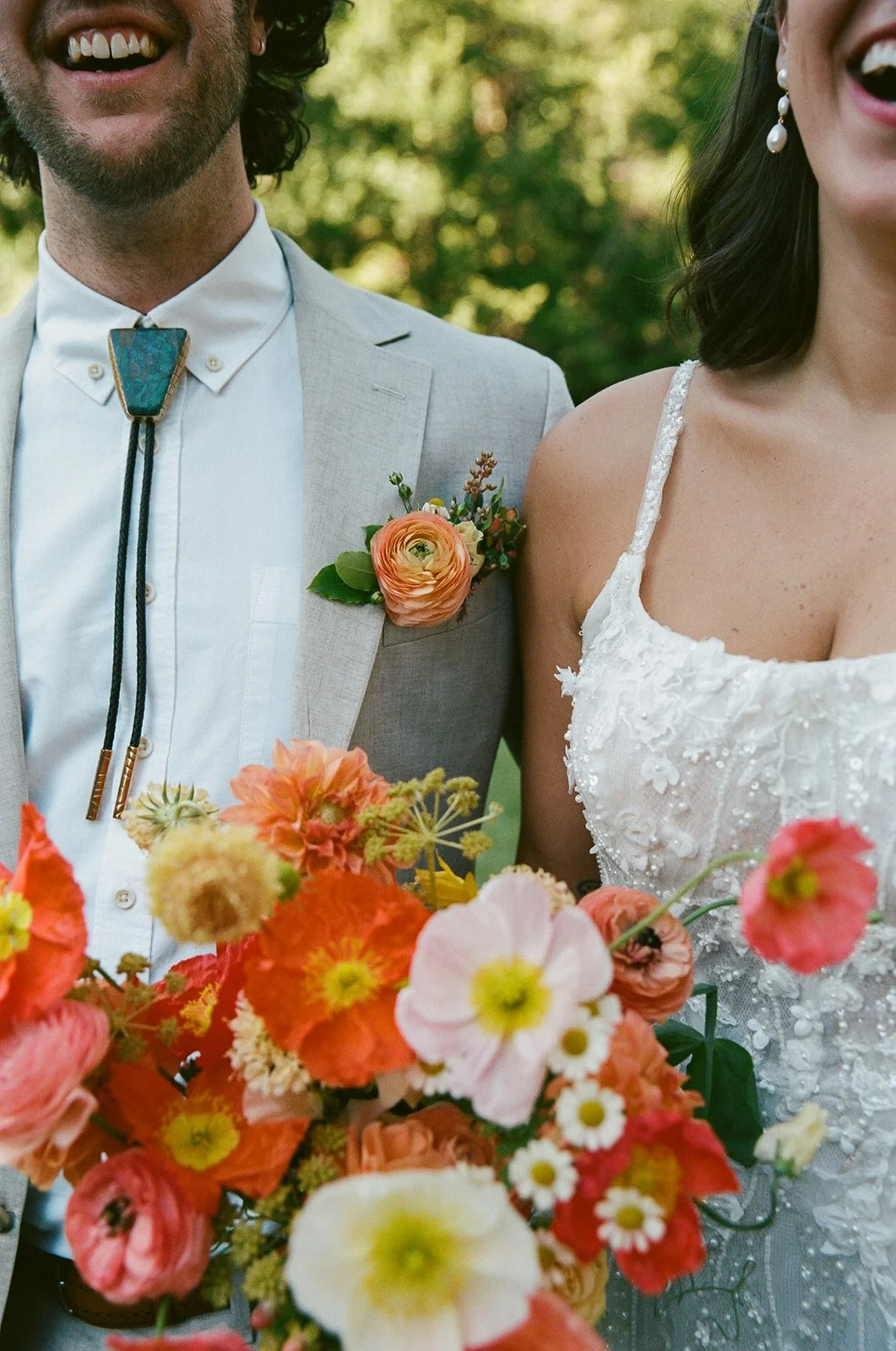 colorful vows in the pnw