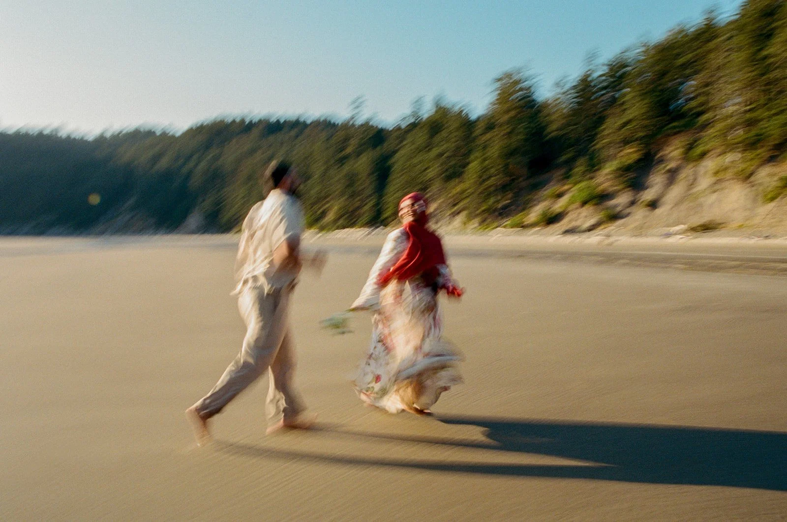 a dreamy oregon coast anniversary session