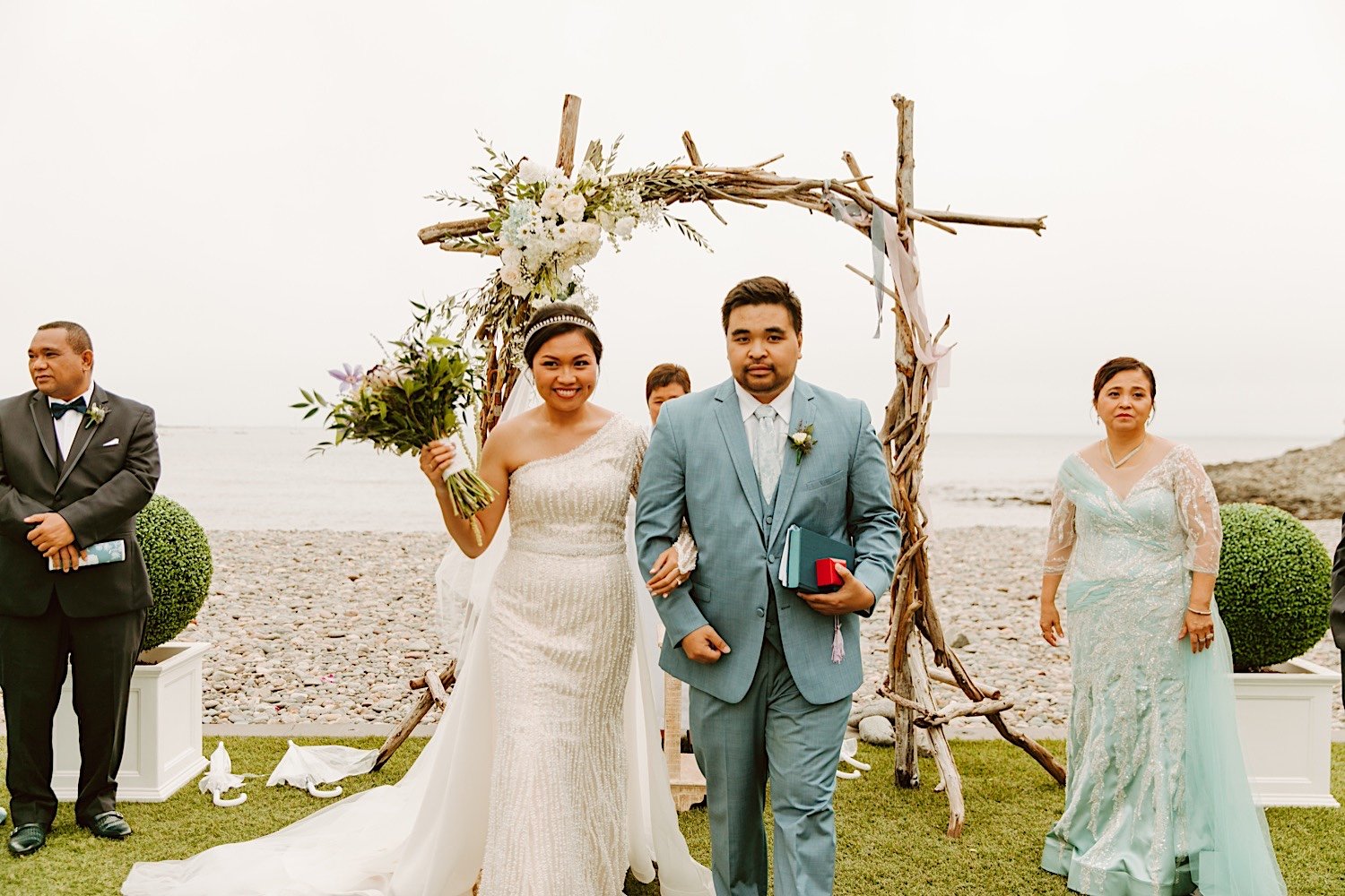 oceanview of nahant wedding