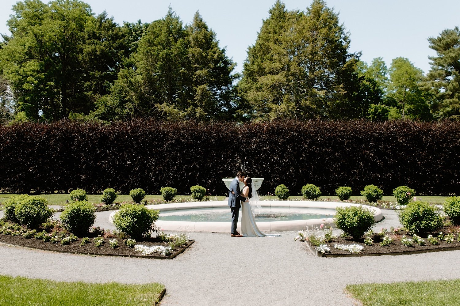 GARDEN AT ELM BANK wedding