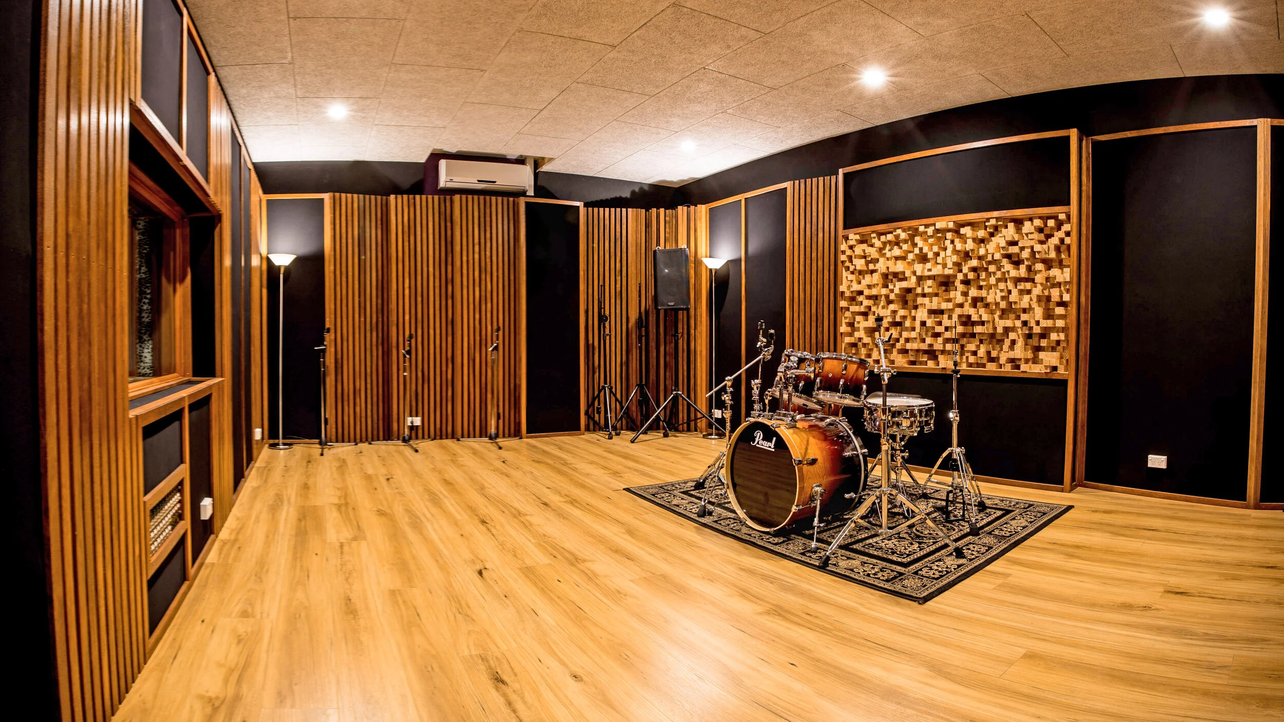 Studio B - Housefox Recording &amp; Rehearsal Studios, Brookvale, Sydneys Northern Beaches