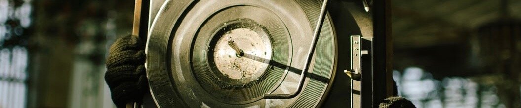 photo-1489068461847-2fe69e5a5555 (1).jpg