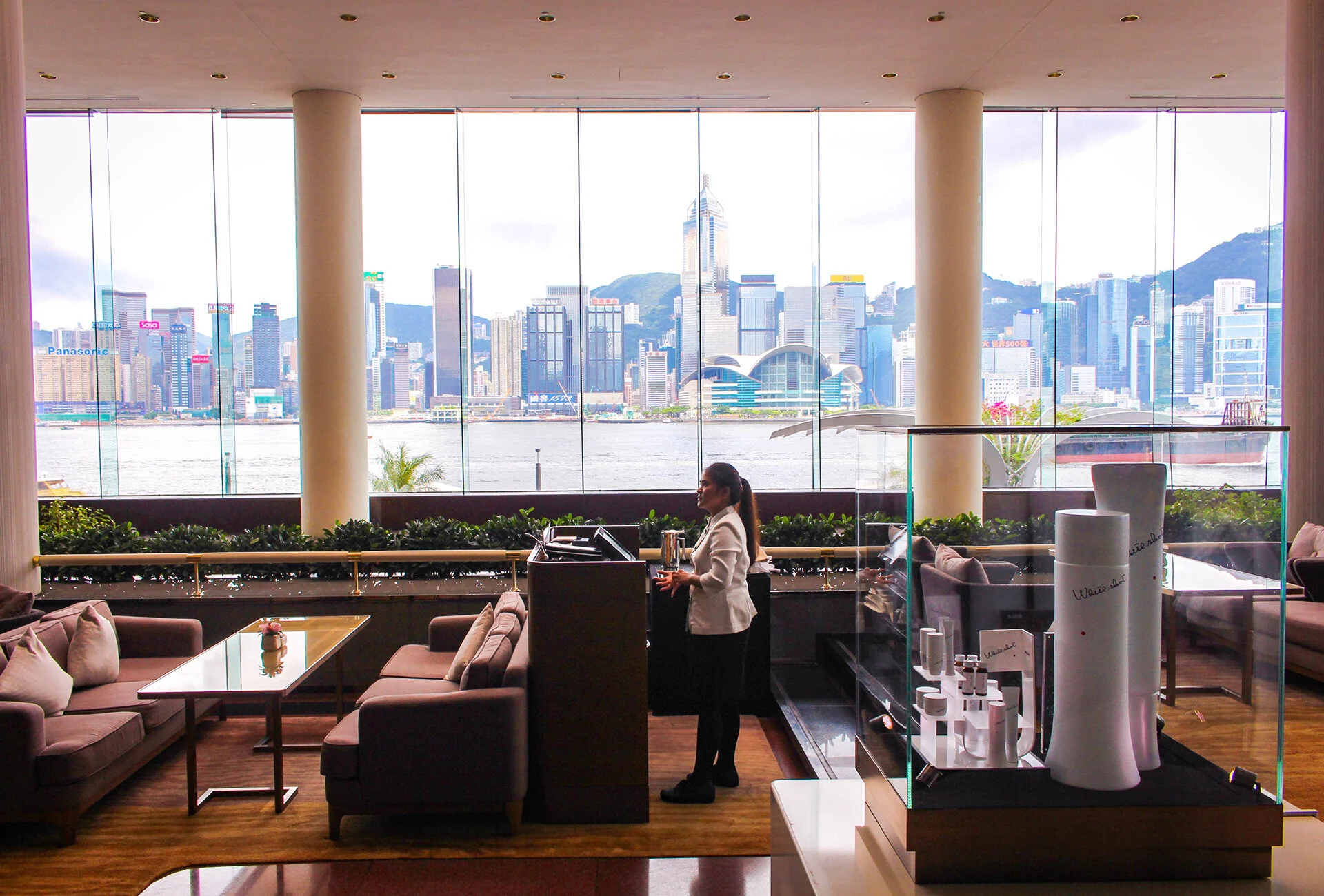 Lobby Lounge // Hong Kong