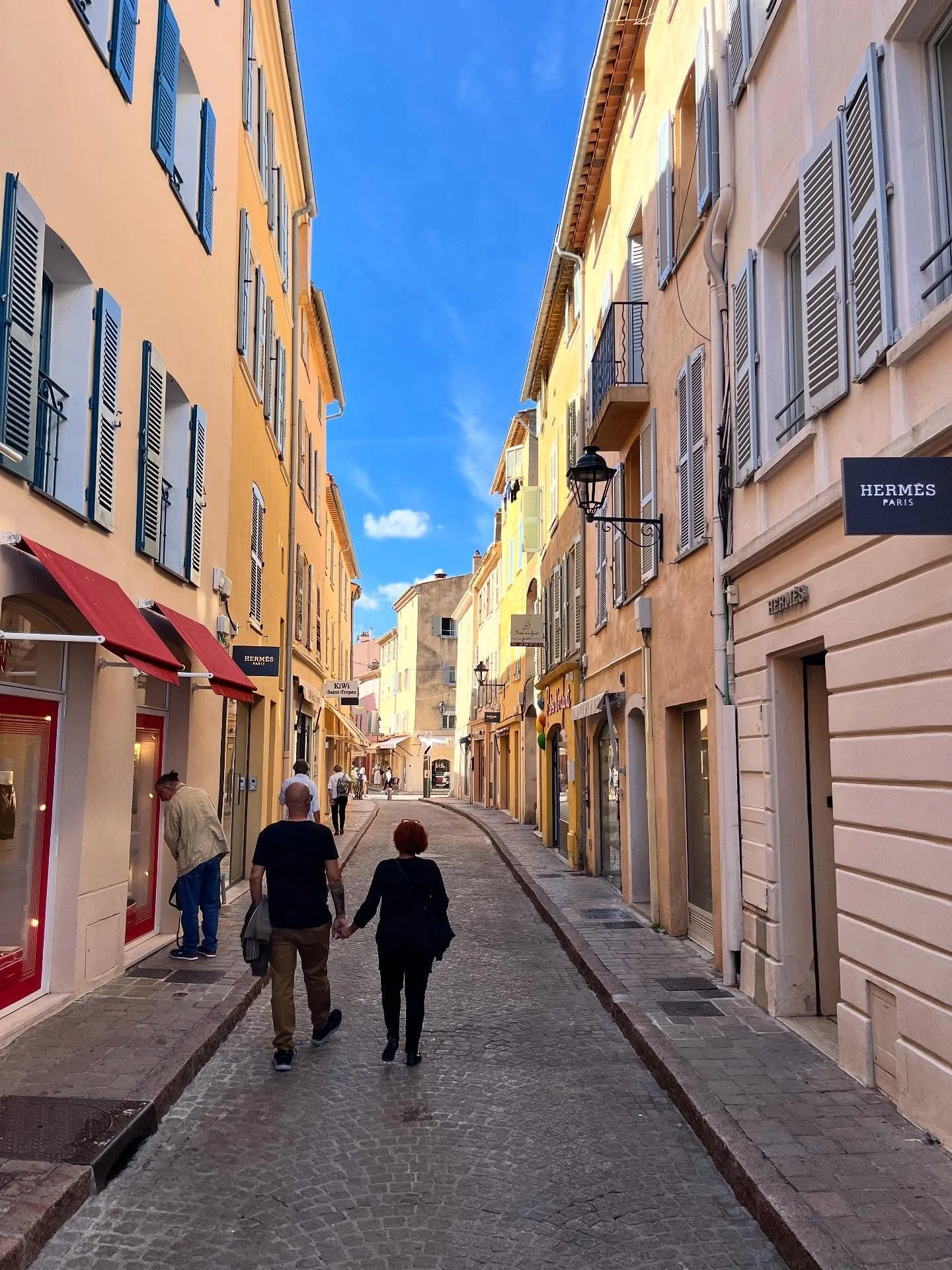 | blowing what is left of the budget in St. Tropez (famous for its affordability) on our final full day&hellip; seemed like a good idea ✨

#TheLuxeHotelier #SaintTropez #FrenchRiviera #SouthOfFrance #France
