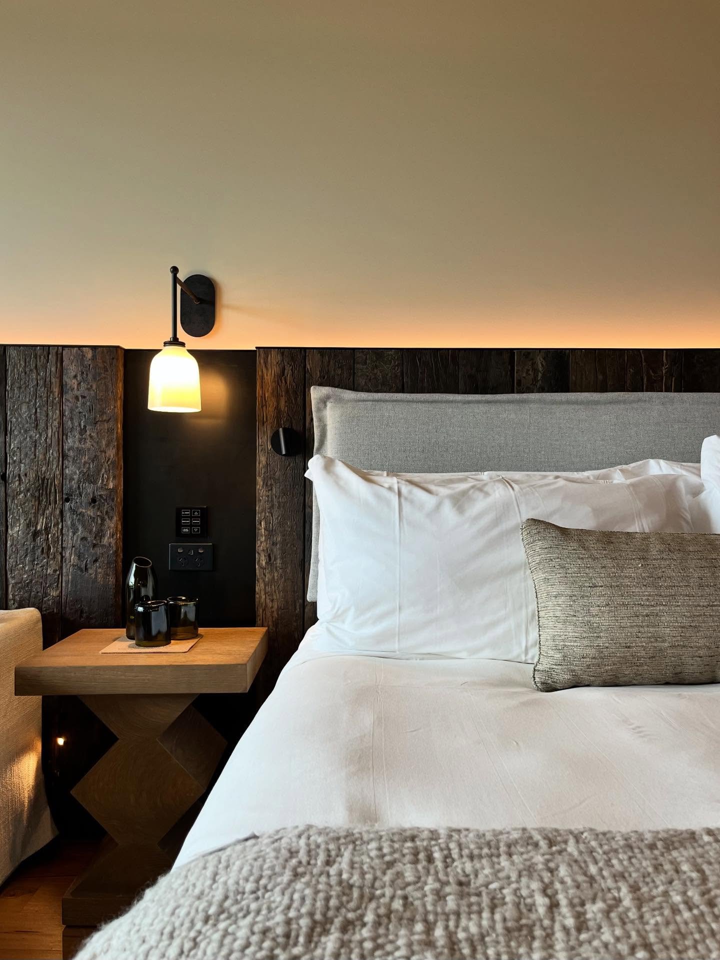 | the room did not disappoint&hellip; feeling very at home at @1Hotel.Melbourne 🍃

Elevated views over the Yarra, thoughtful sustainability-focused design touches, and more (real) greenery. 

Who is booking a stay here? 

#TheLuxeHotelier #1HotelMel