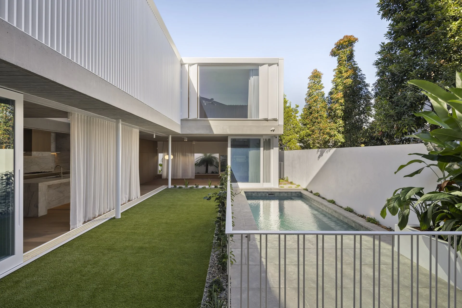StudioBlackardt-NewFarm-LowerBowenTce-571-12.jpg