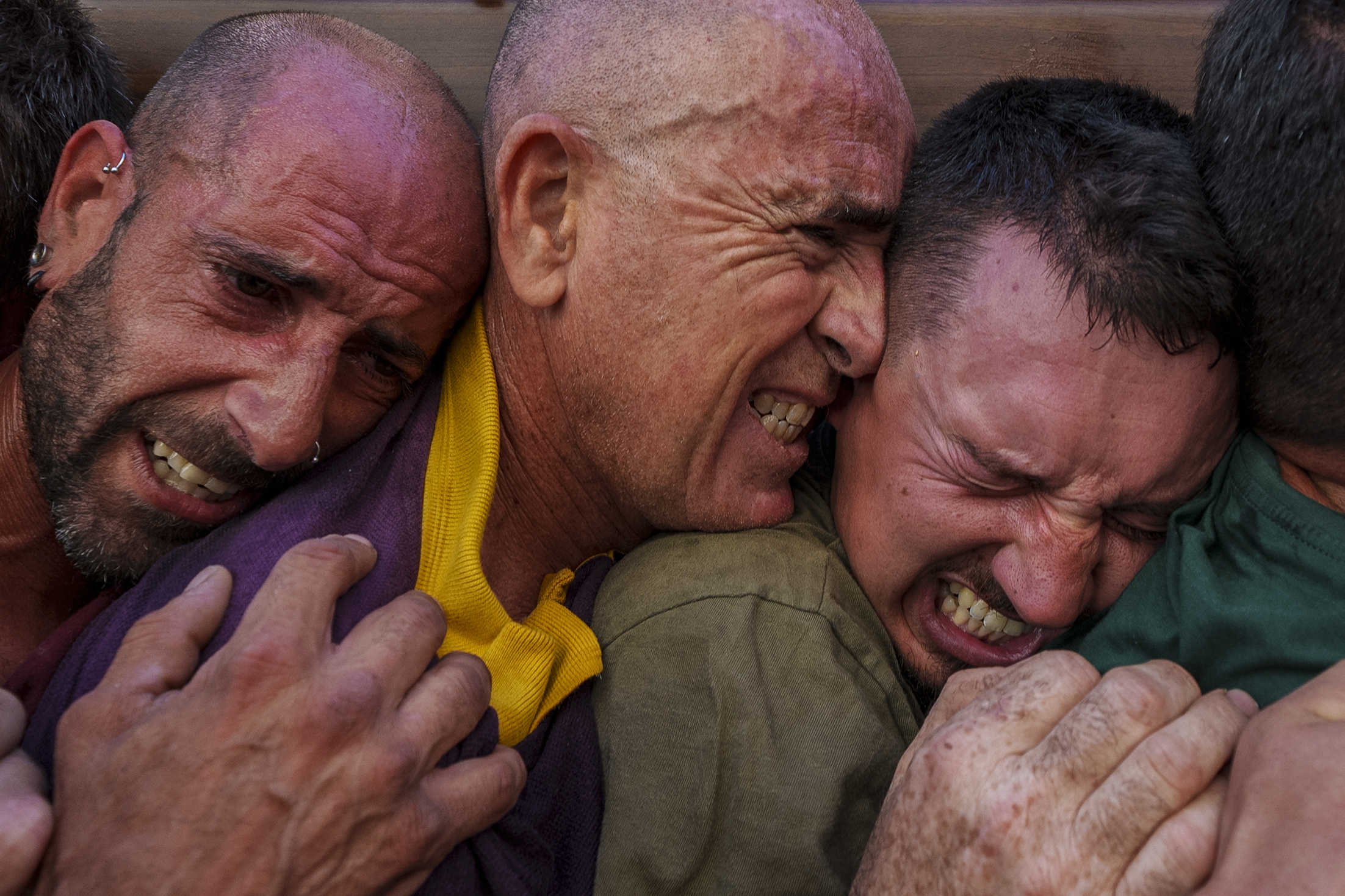 Feature - First Place - Manu Fernandez / Associated Press