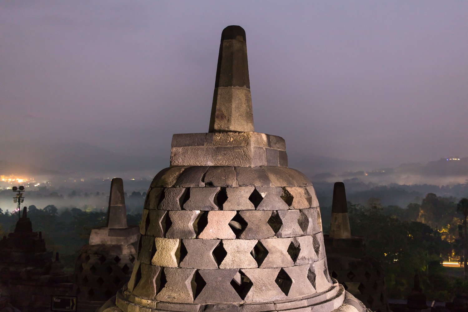 fullmoon-temple-4.jpg