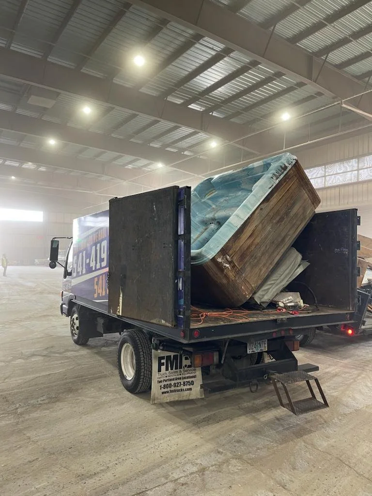 Central Oregon's #1 Junk Removal Company! Bend Oregon, Redmond Junk ...