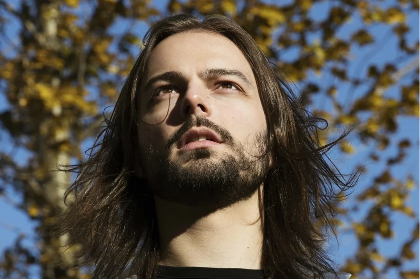 Janus Rasmussen Releases Beautiful Debut Solo Album ‘Vín’