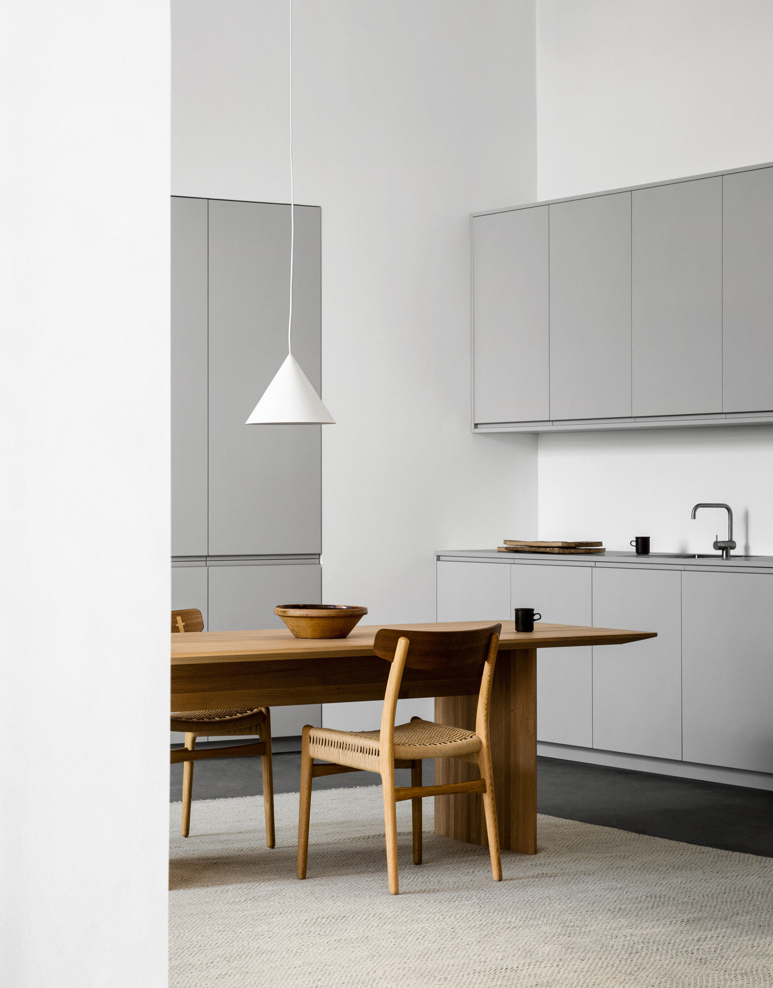 Reform-Profile-Grey-02.jpg