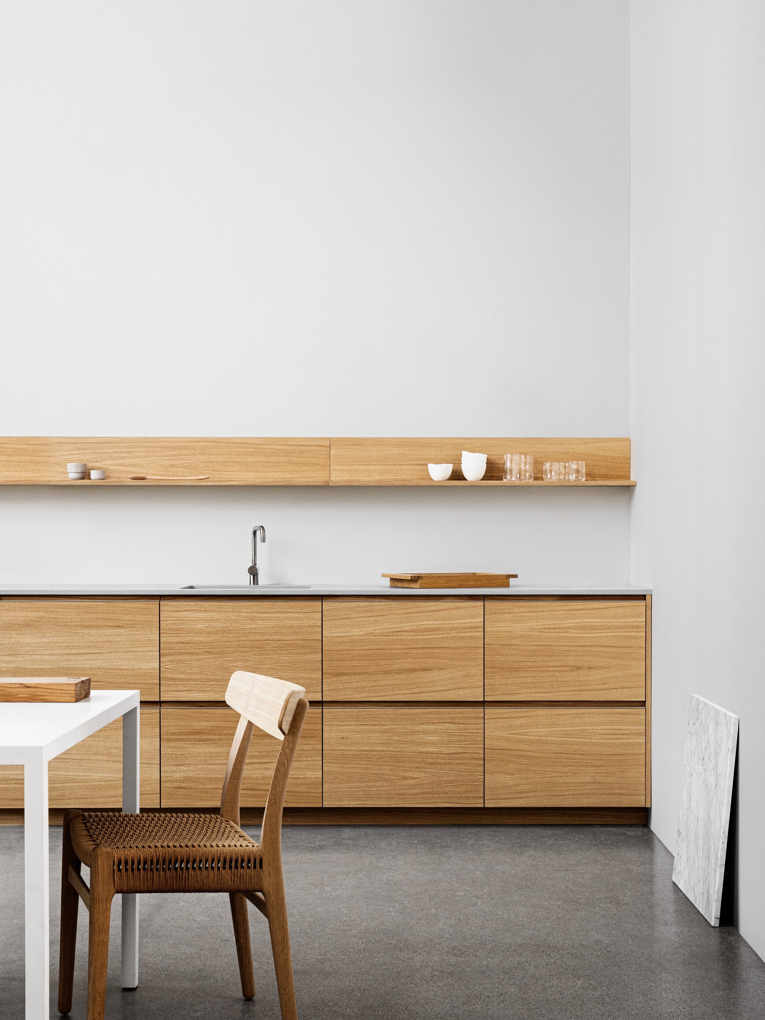 Reform-Profile-Natural-Oak-01.jpg