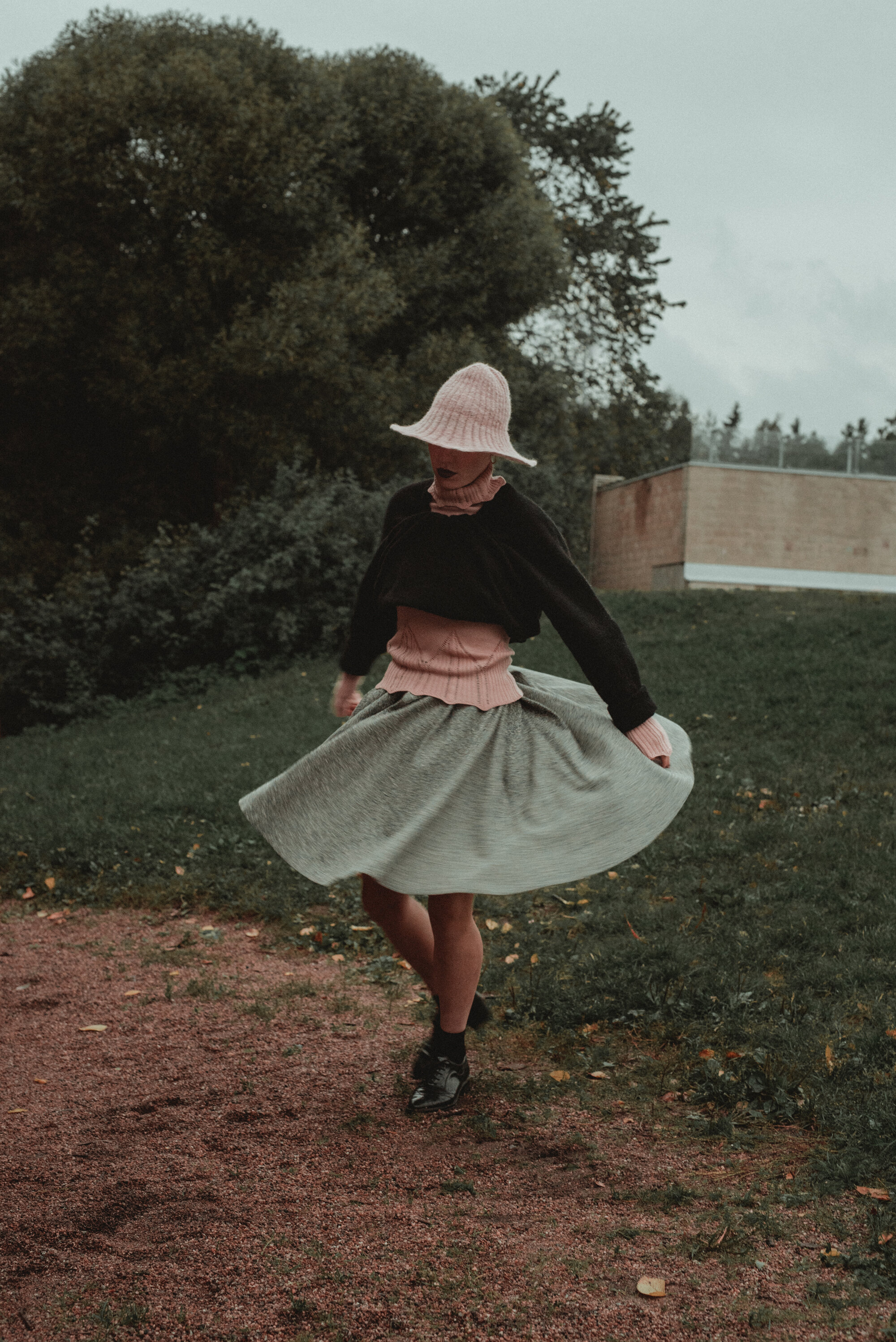 Hat: Myssyfarmi | Black Sweater: COS | Pink Sweater and Skirt: Vintage | Shoes: ALDO