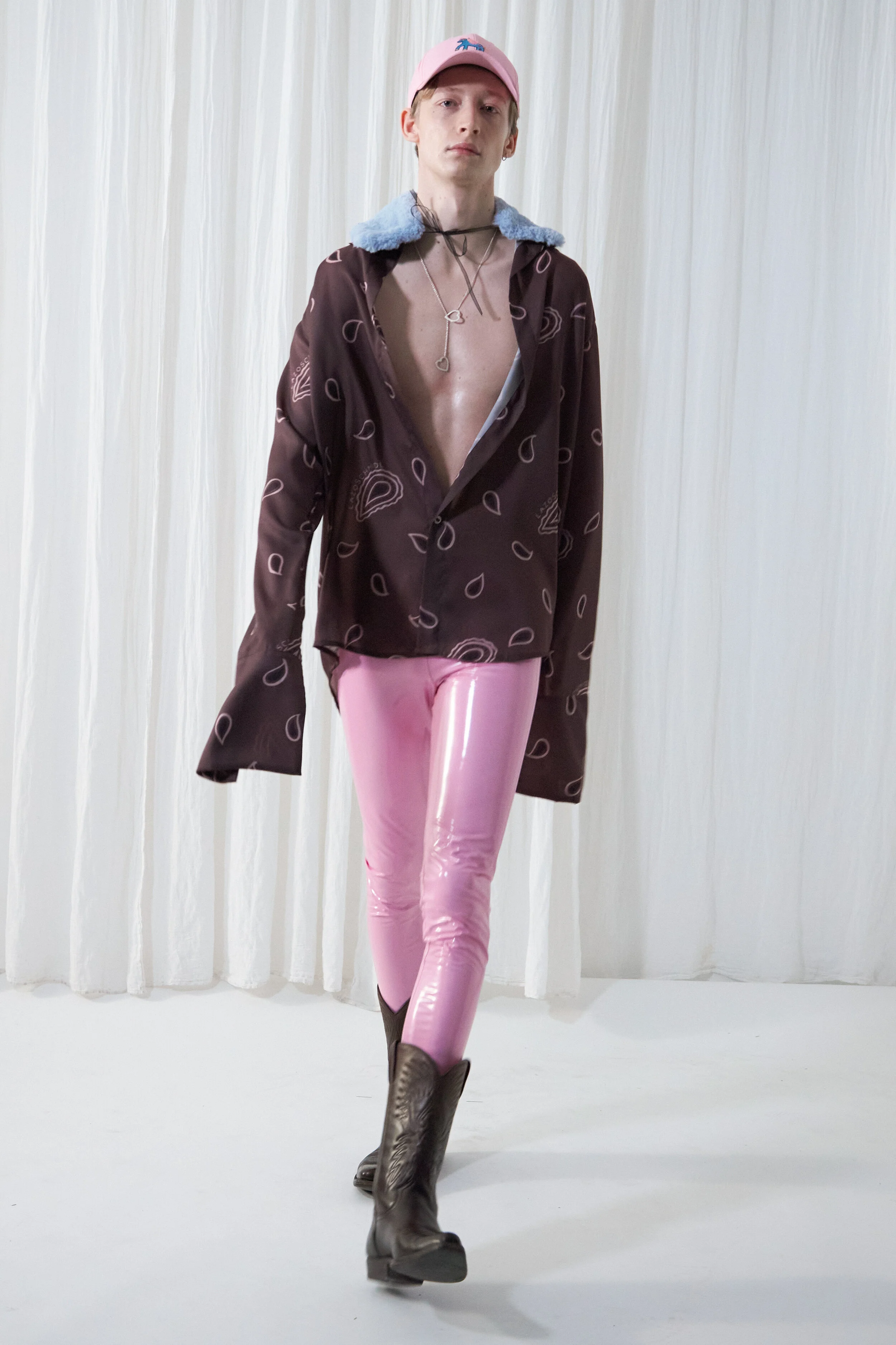 stockholmfashionweek_lazoschmidl_aw21_15.jpg