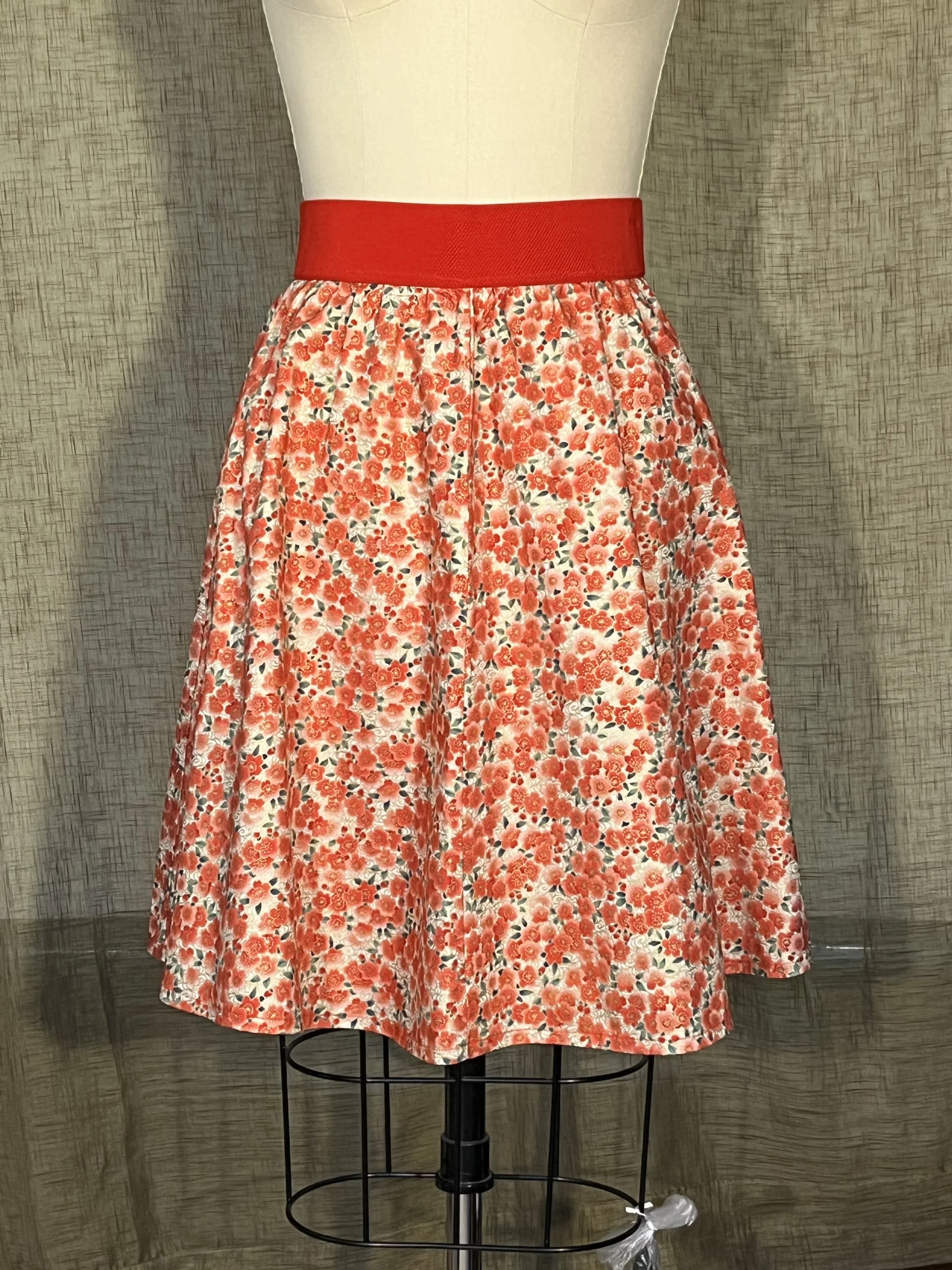 Skirt - White with Pink and Red Cherry Blossoms