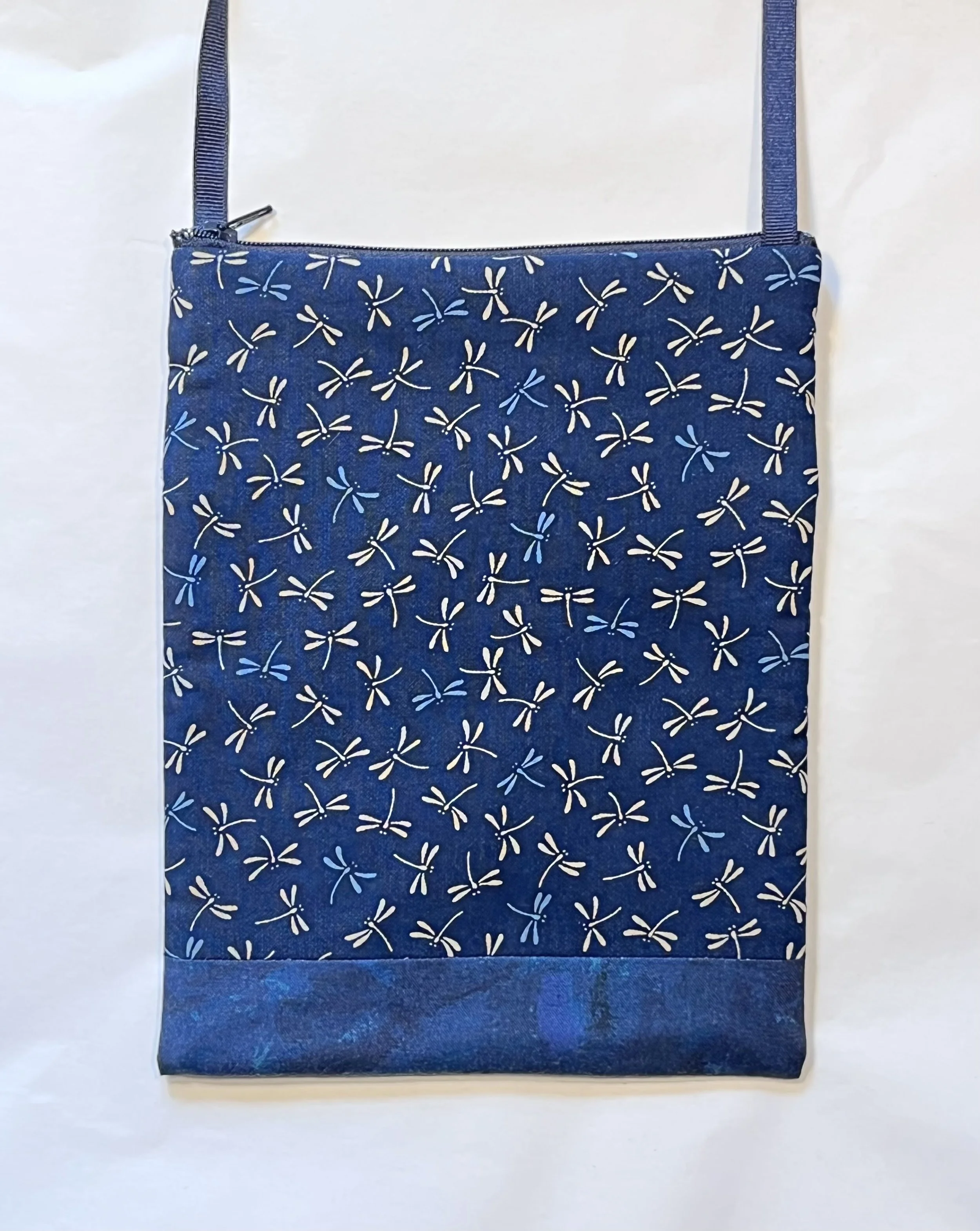 Hanako Pouch - Indigo with White and Blue Dragonflies