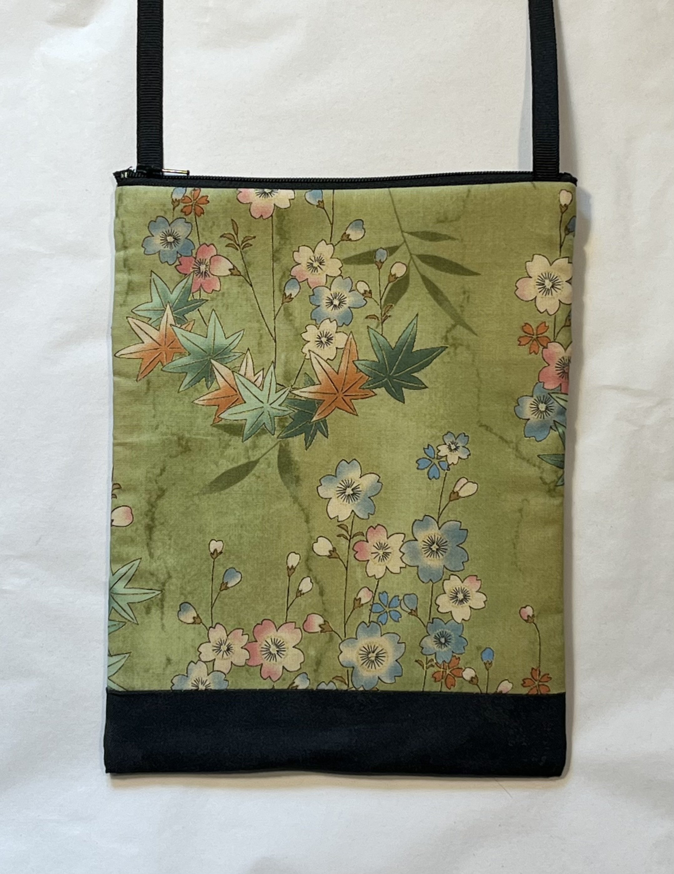 Hanako Pouch - Chartreuse with Leaves and Flowers