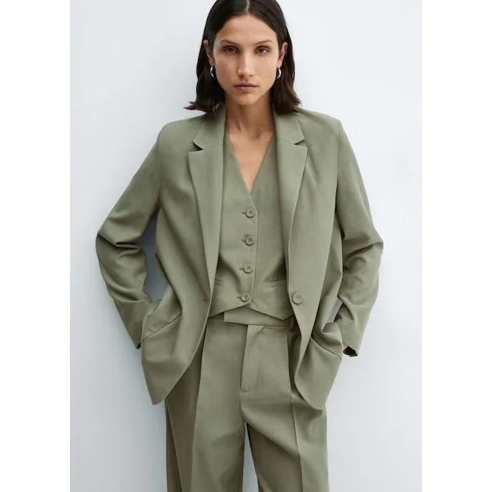 Woman vest.jpg