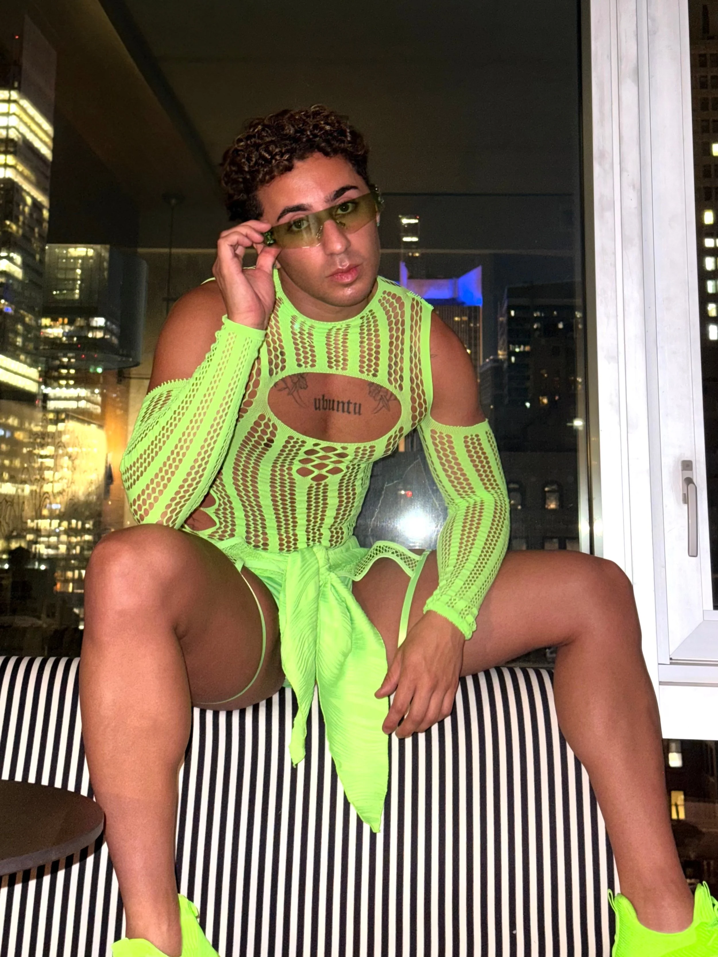 loud and proud with ye ol ball n chain 🪩⛓️&zwj;💥 💚⚡️

#pride #nycpride #pridemonth