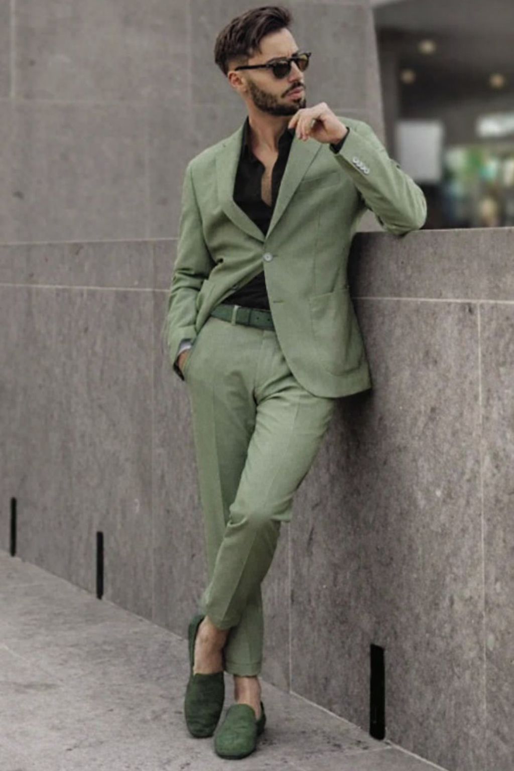 Suit 1 Open Shirt.png