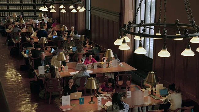  Frederick Wiseman’s Outside-In View