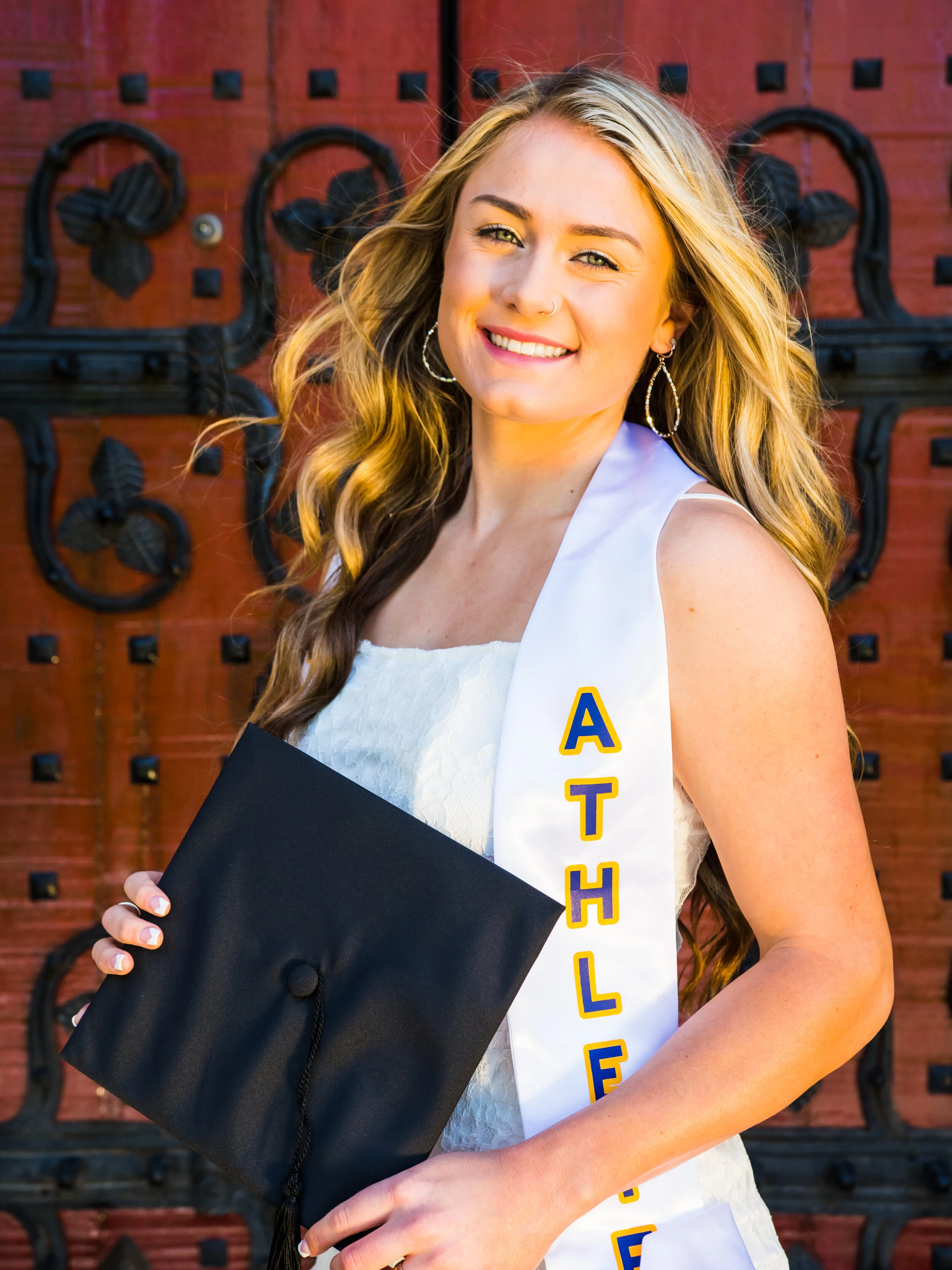 05-02-21_Softball Graduation Shoot_JMP-70.jpg