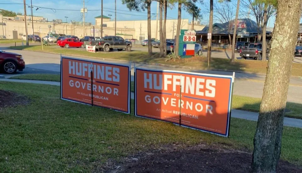 KINGWOOD TEA PARTY YET TO RETURN HUFFINES SIGN, HOSTS ABBOTT PARTY INSTEAD