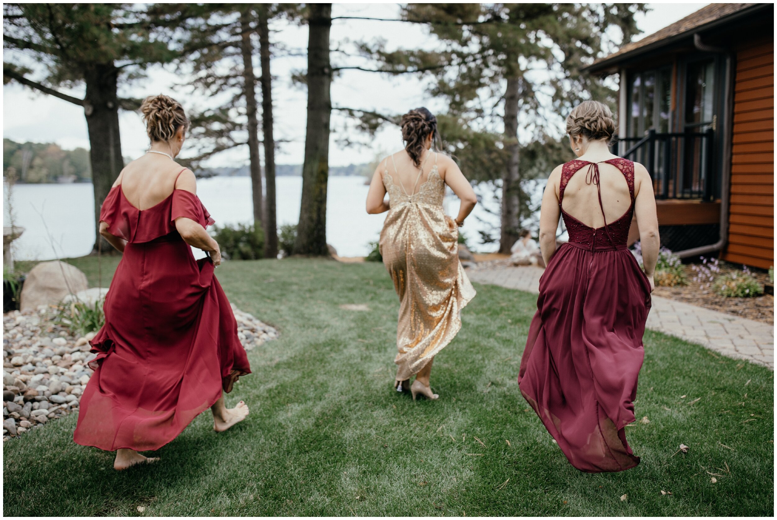 Crosslake, Minnesota backyard wedding