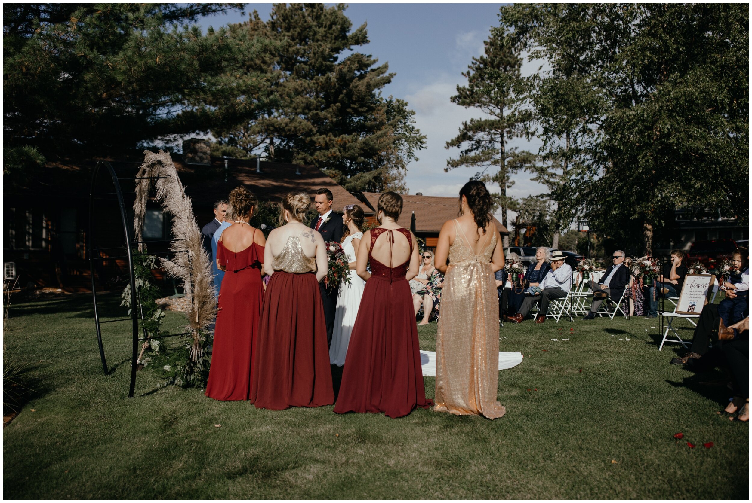 backyard-wedding-the-wharf-crosslake-minnesota_0031.jpg