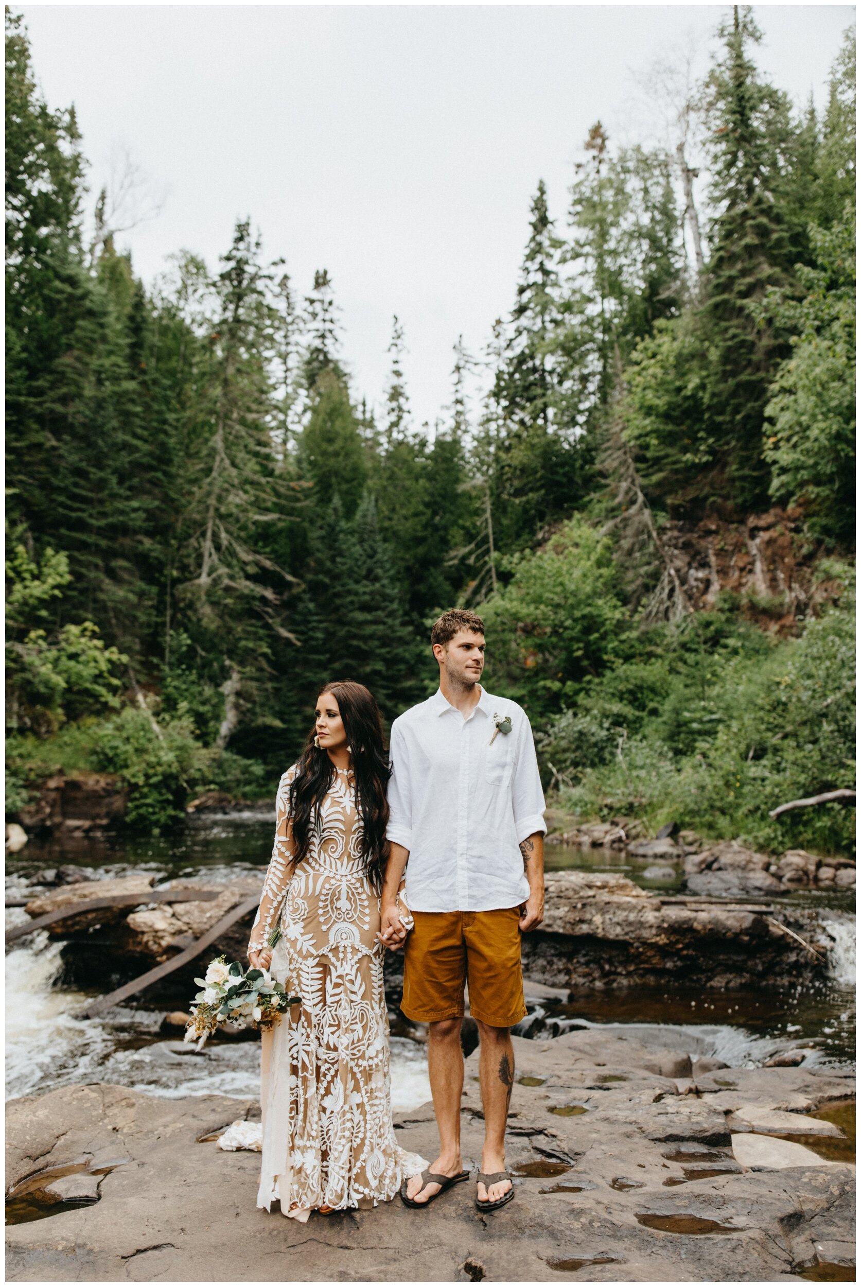 Lutsen Minnesota north shore elopement photographed by Britt DeZeeuw